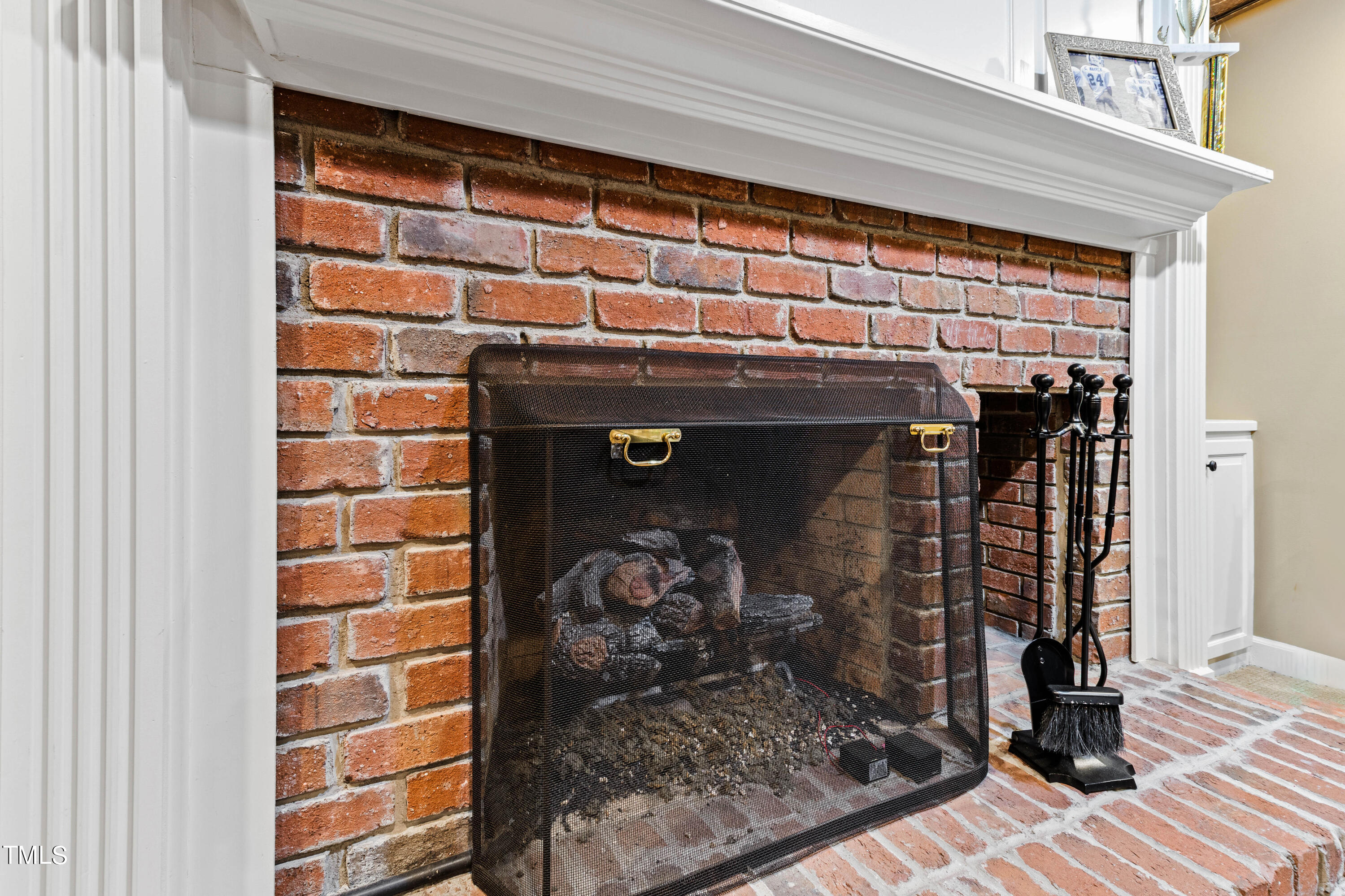 323 Transylvania Avenue