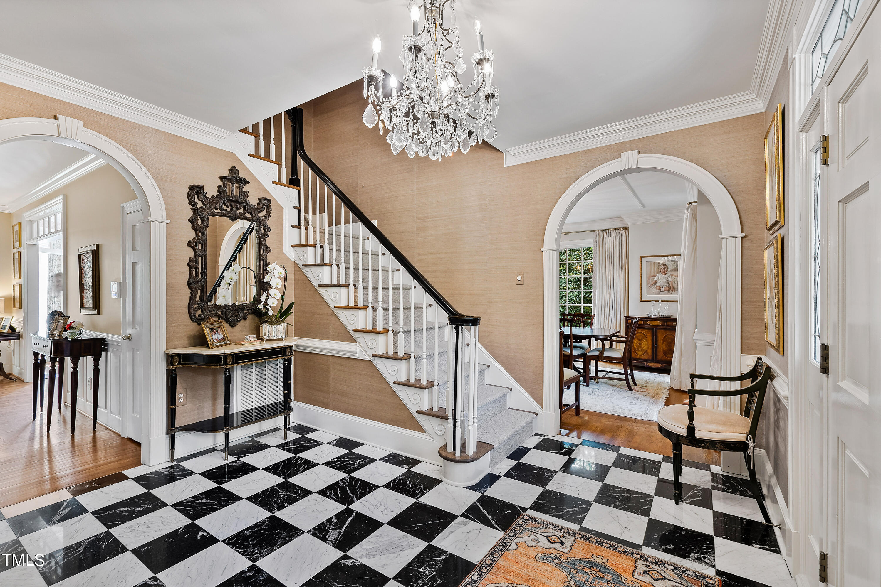 323 Transylvania Avenue