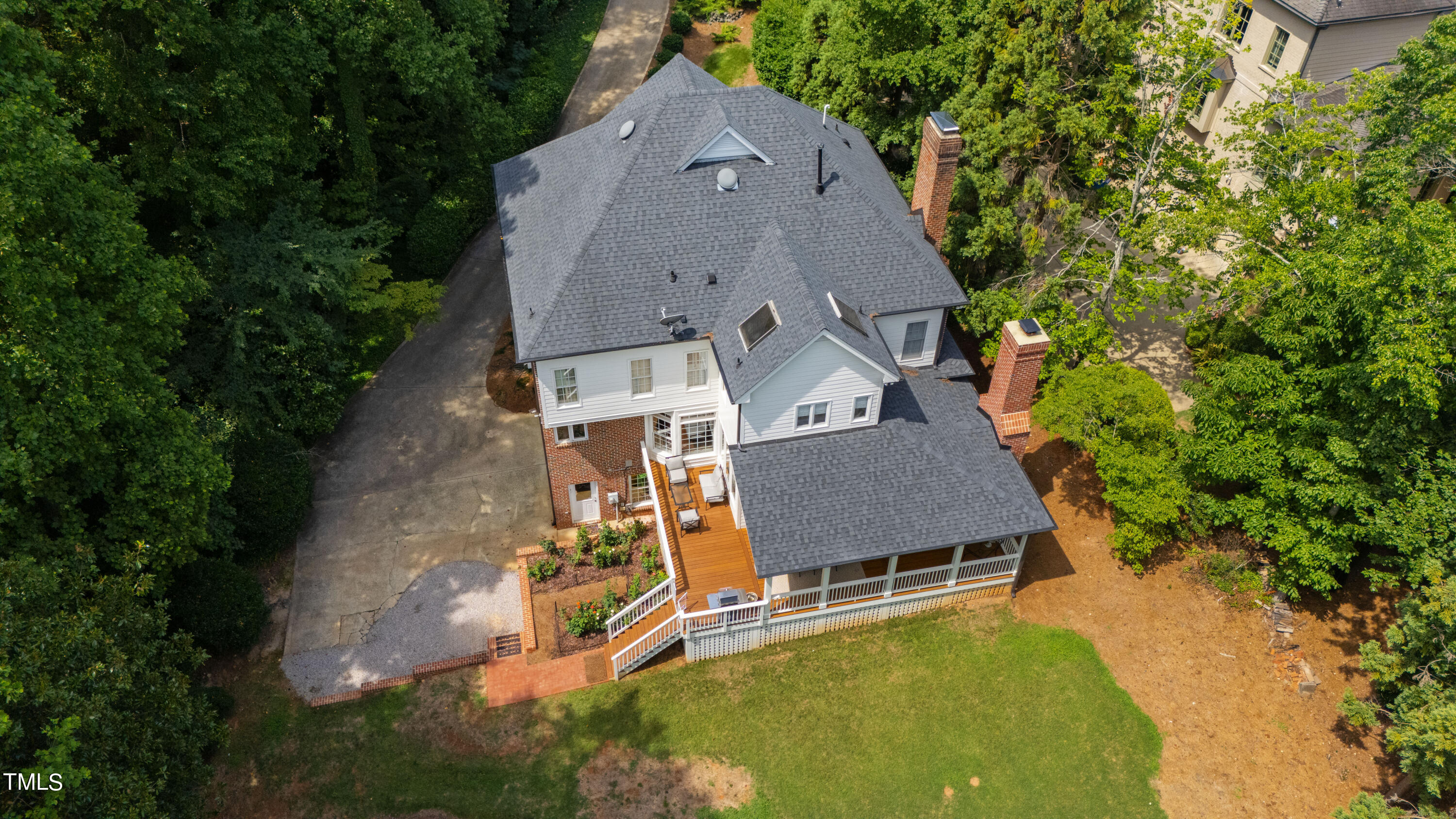 323 Transylvania Avenue