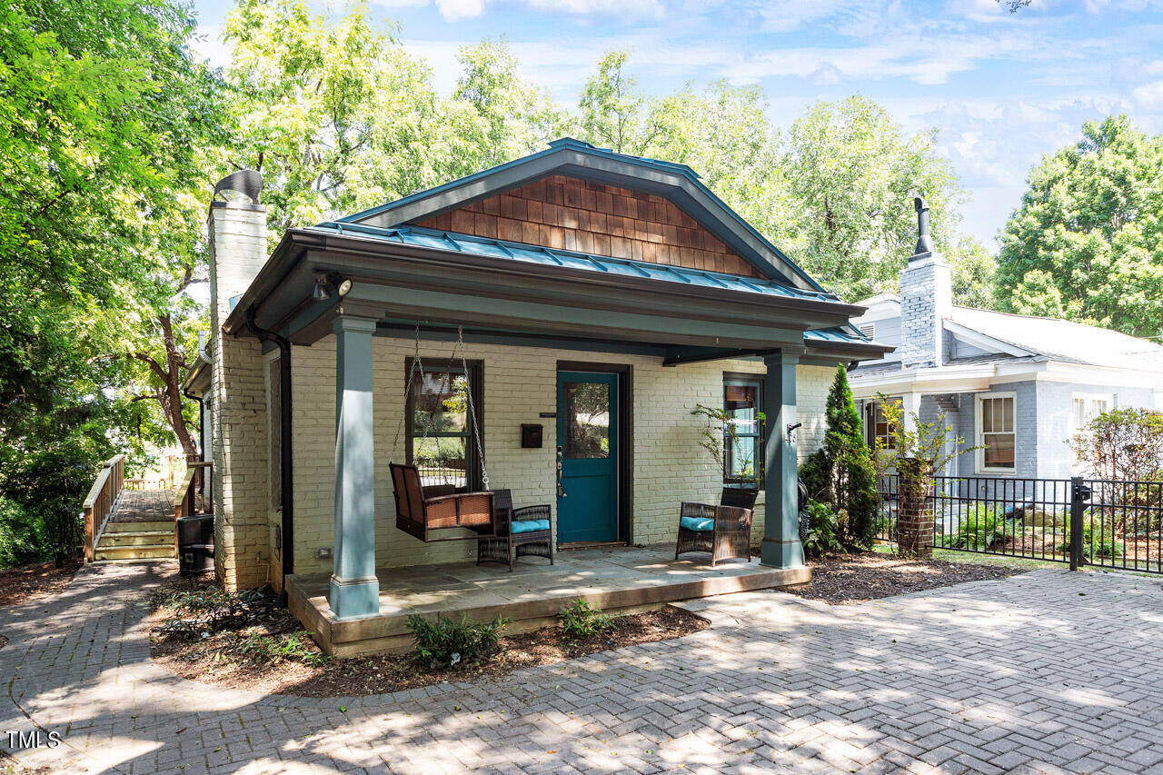 1405 Courtland Drive Drive