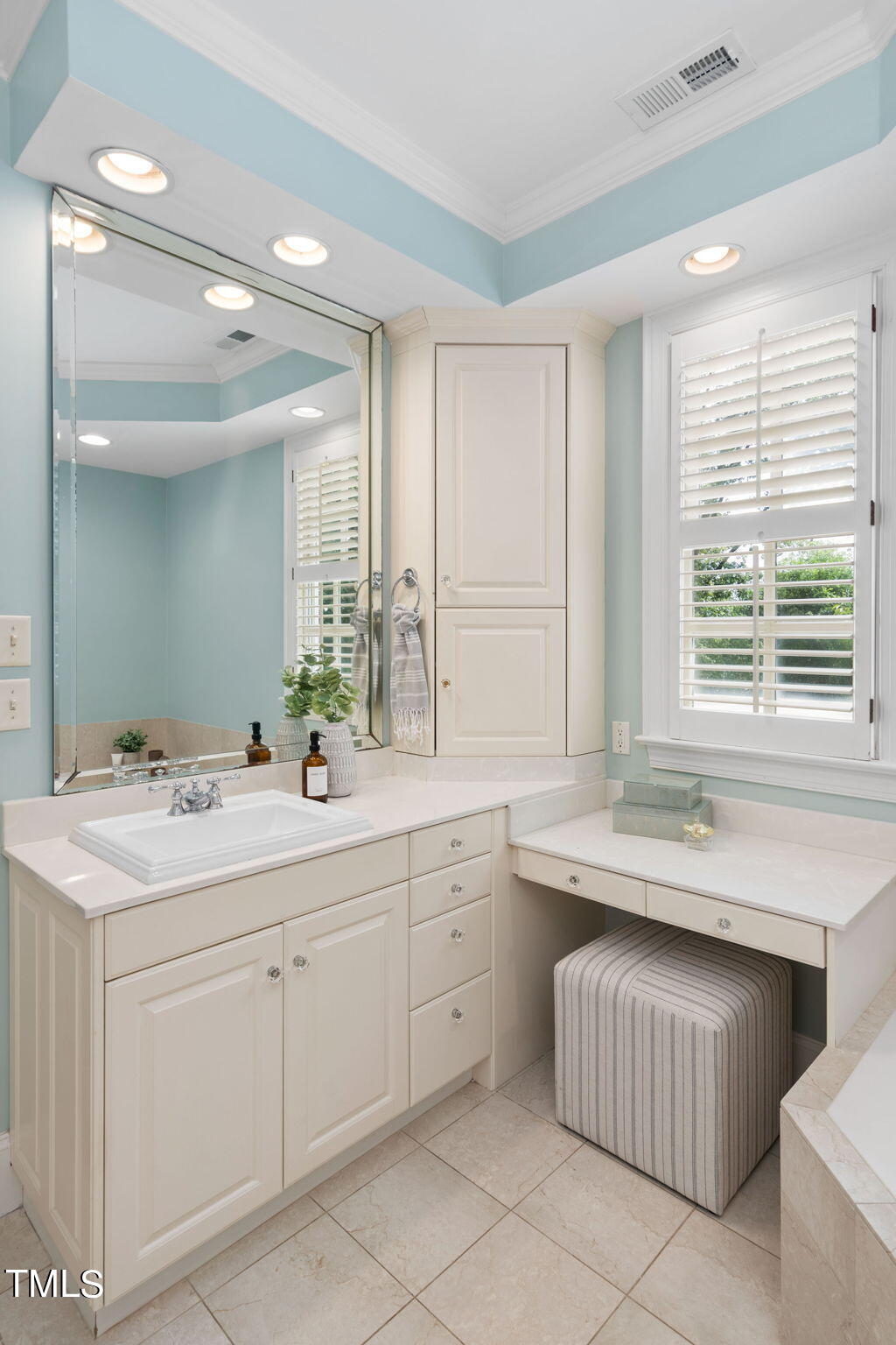 1900 St Marys Street