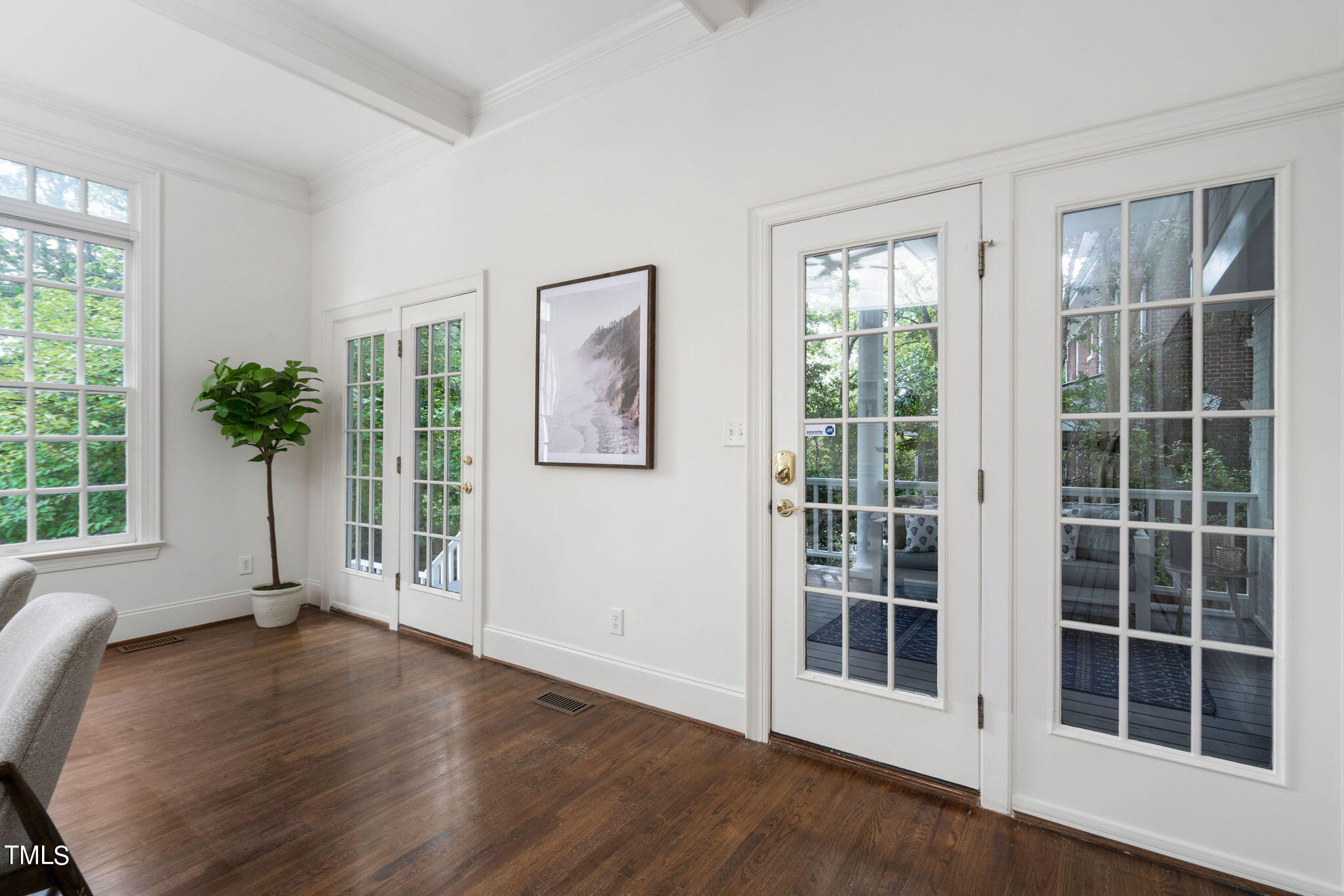 1900 St Marys Street