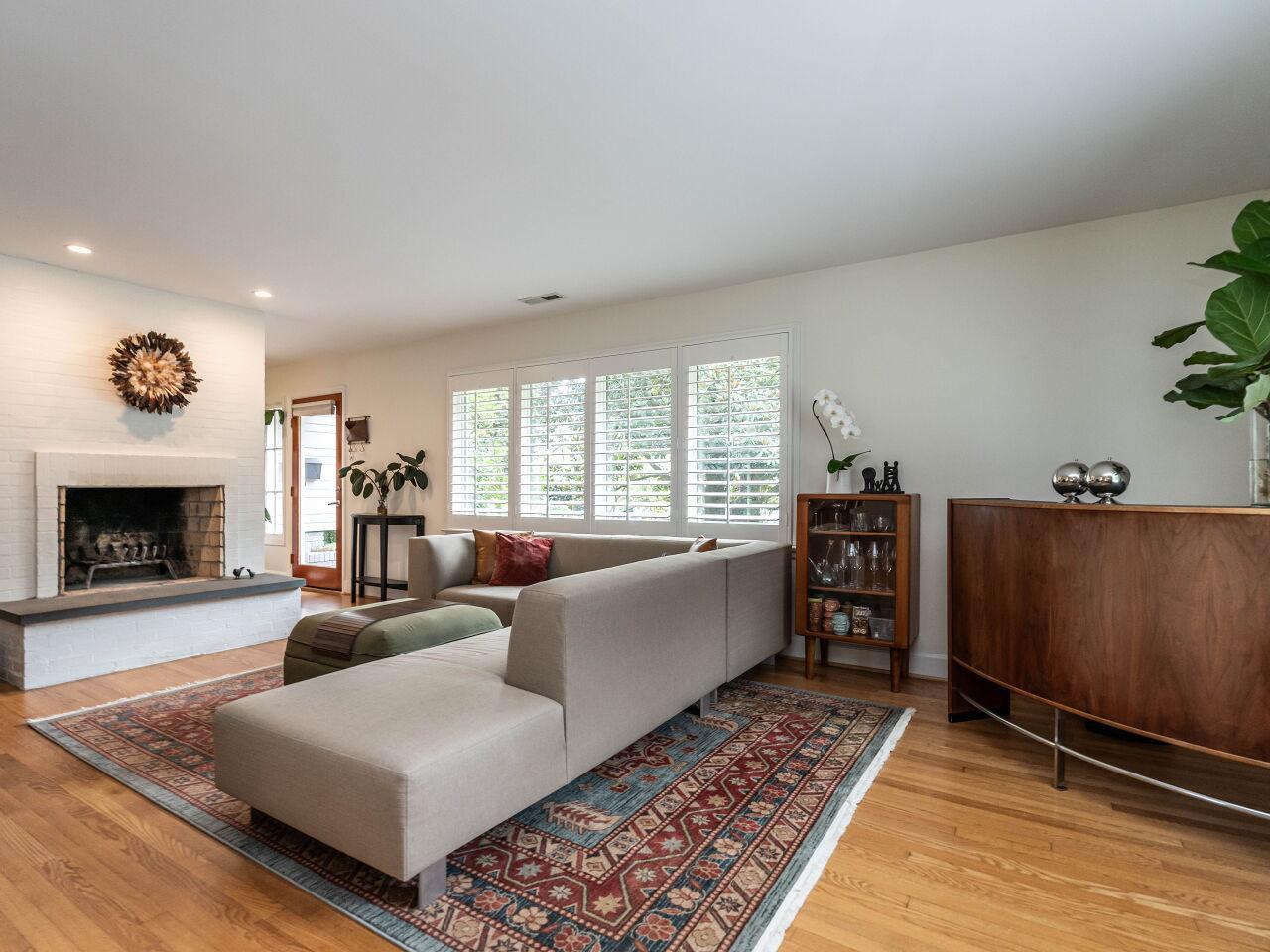 2525 Medway Drive