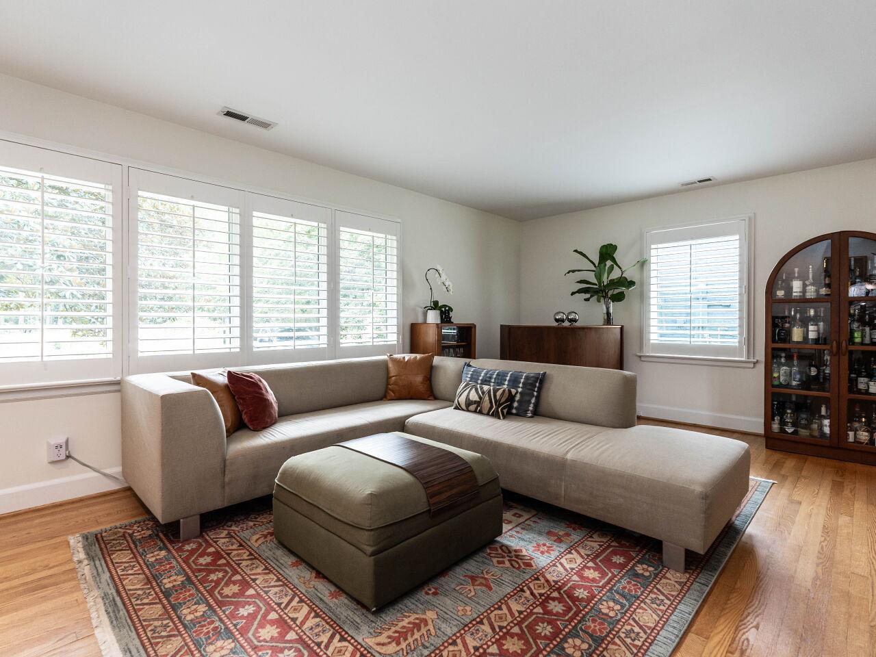 2525 Medway Drive