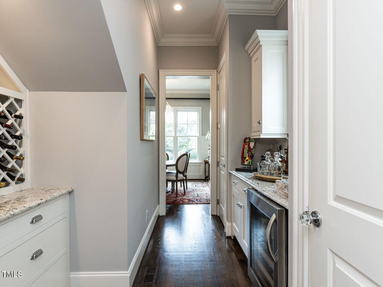 543 Guilford Circle