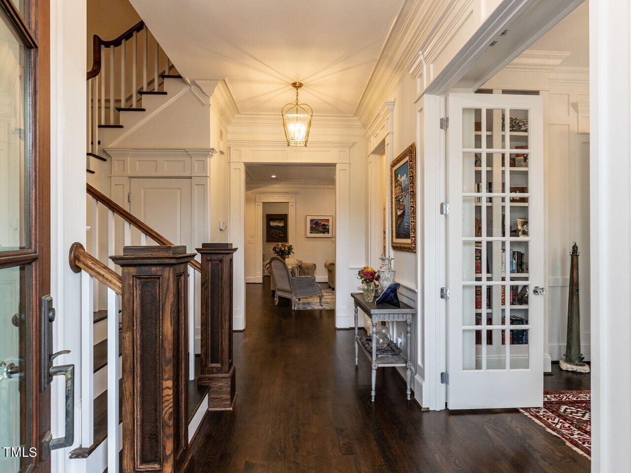 543 Guilford Circle