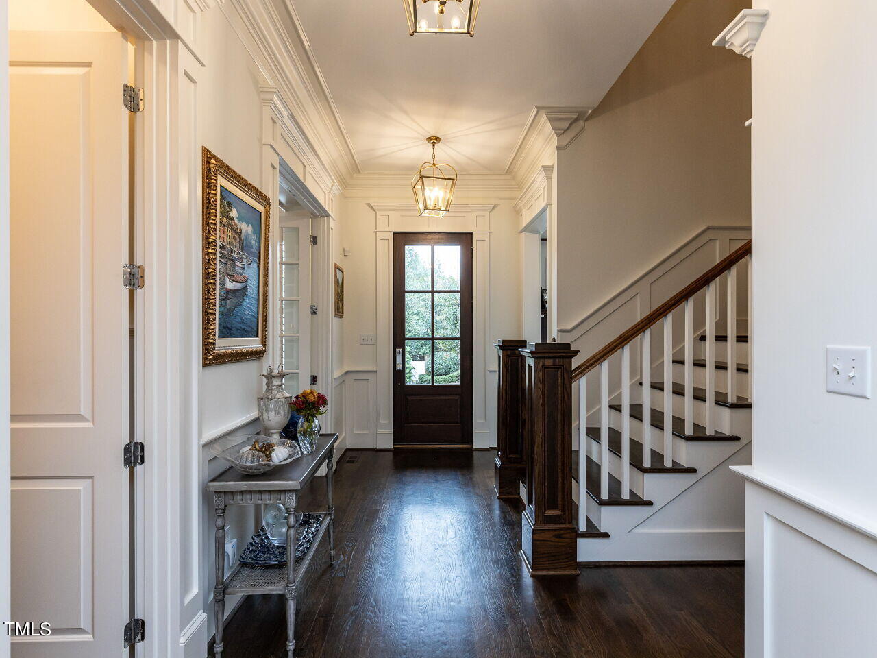 543 Guilford Circle