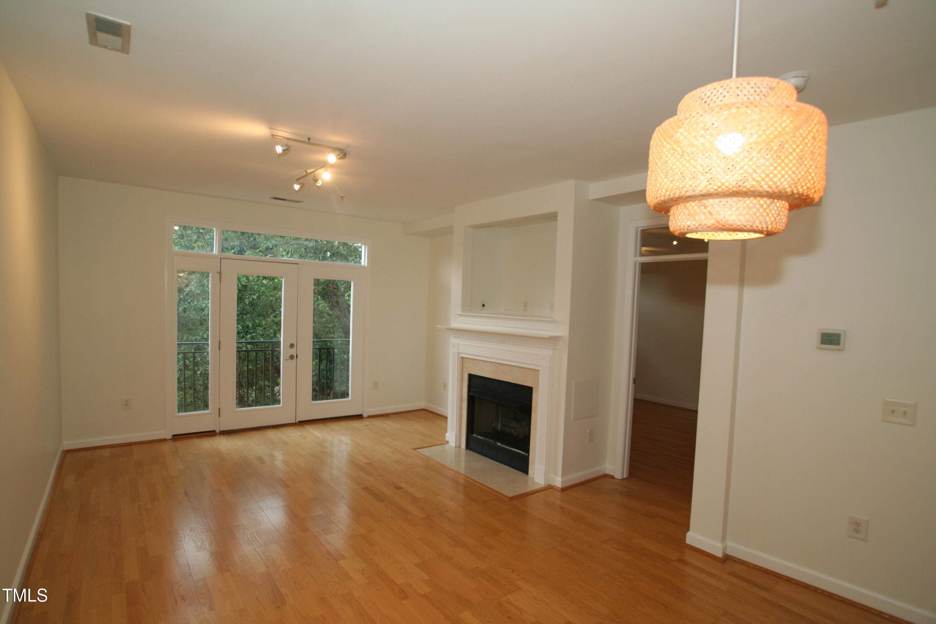 1001 Hillsborough Street # 304