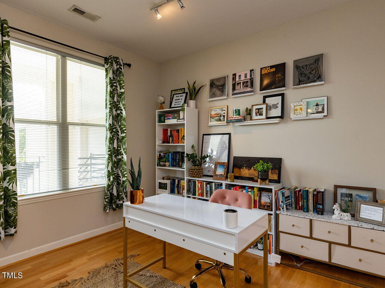 1001 Hillsborough Street # 304