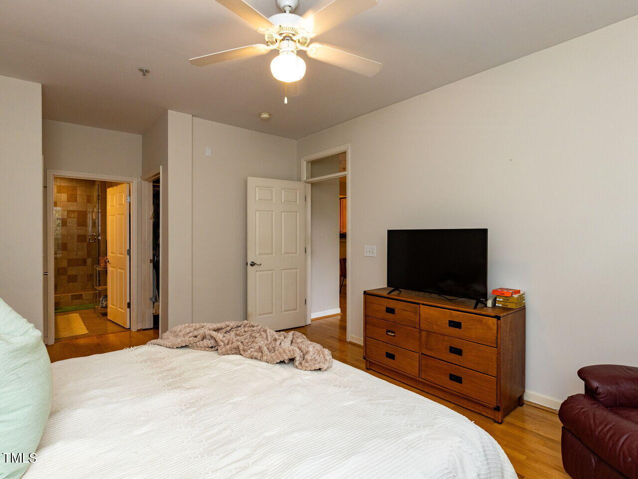 1001 Hillsborough Street # 304