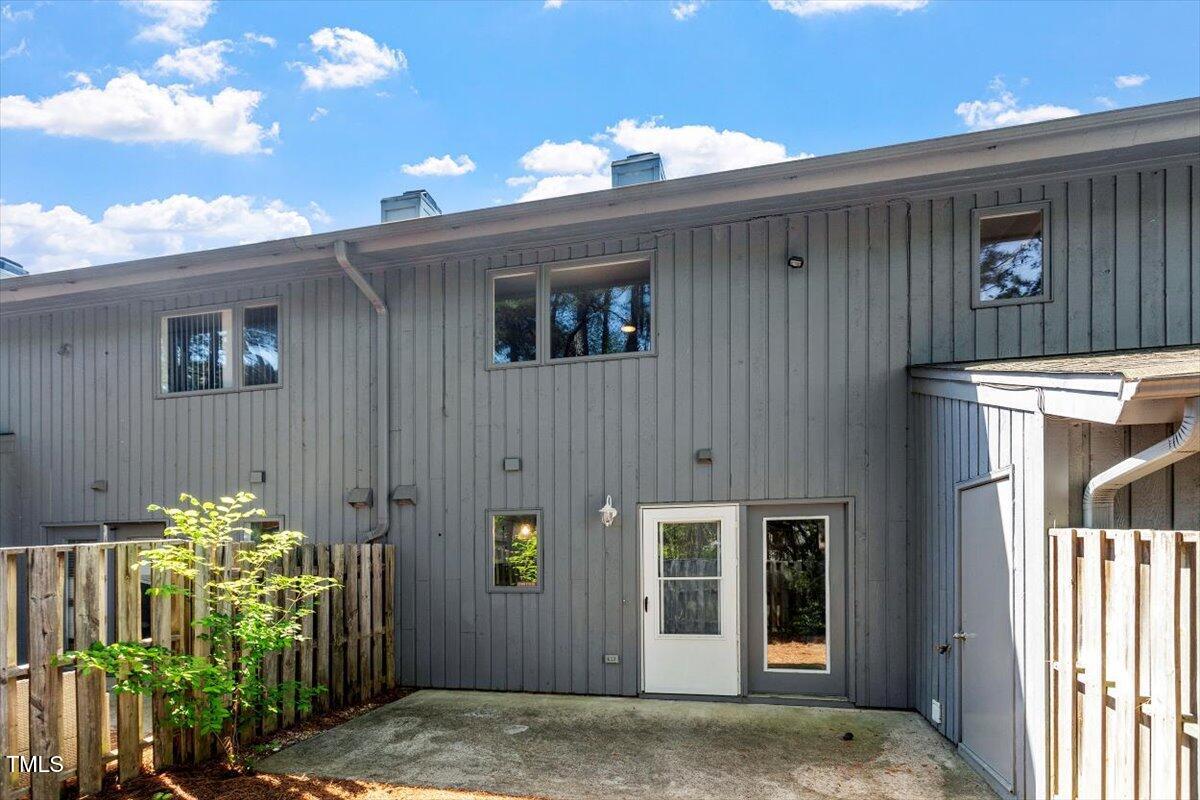 4318 Hunters Club Drive