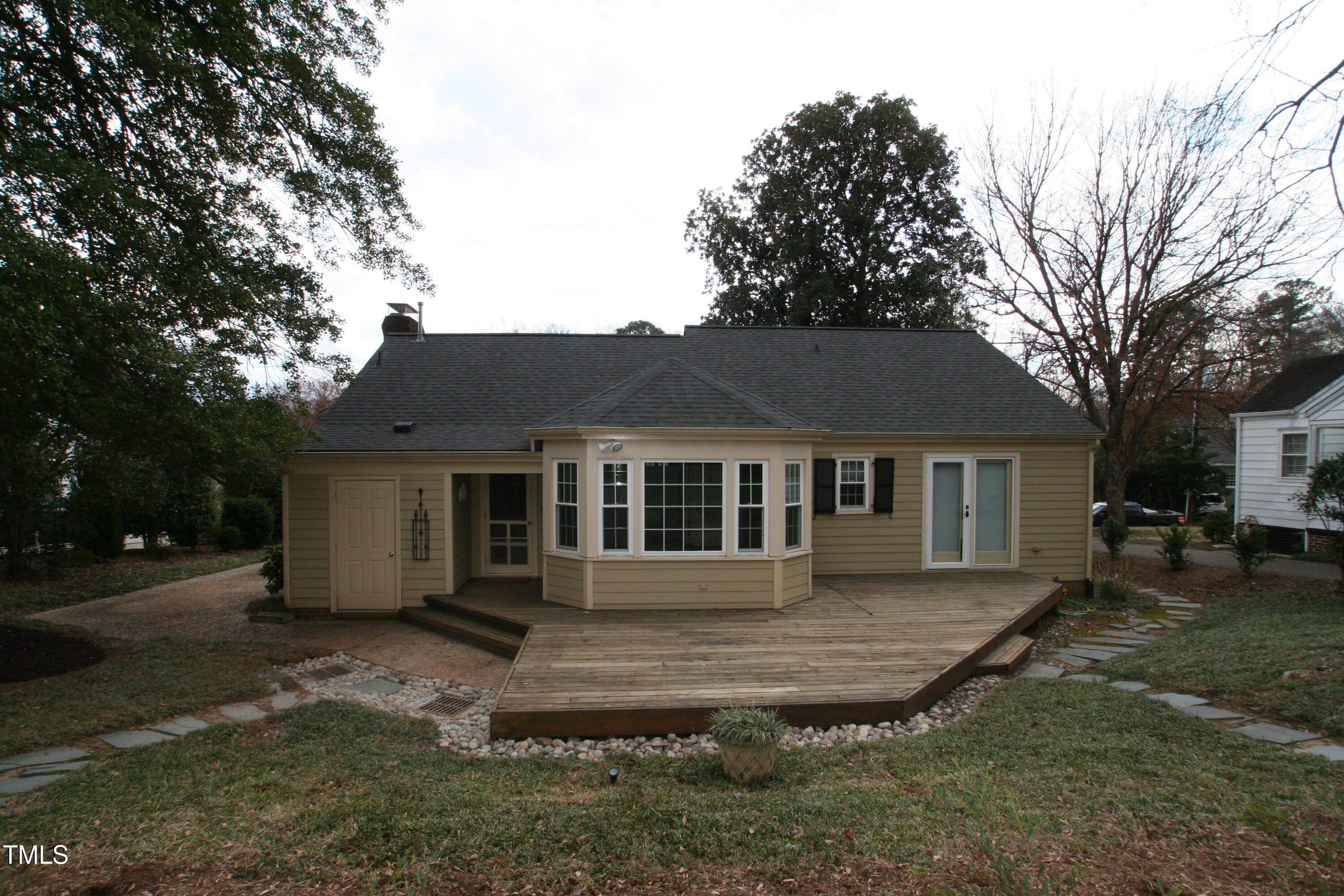 2315 Hales Road