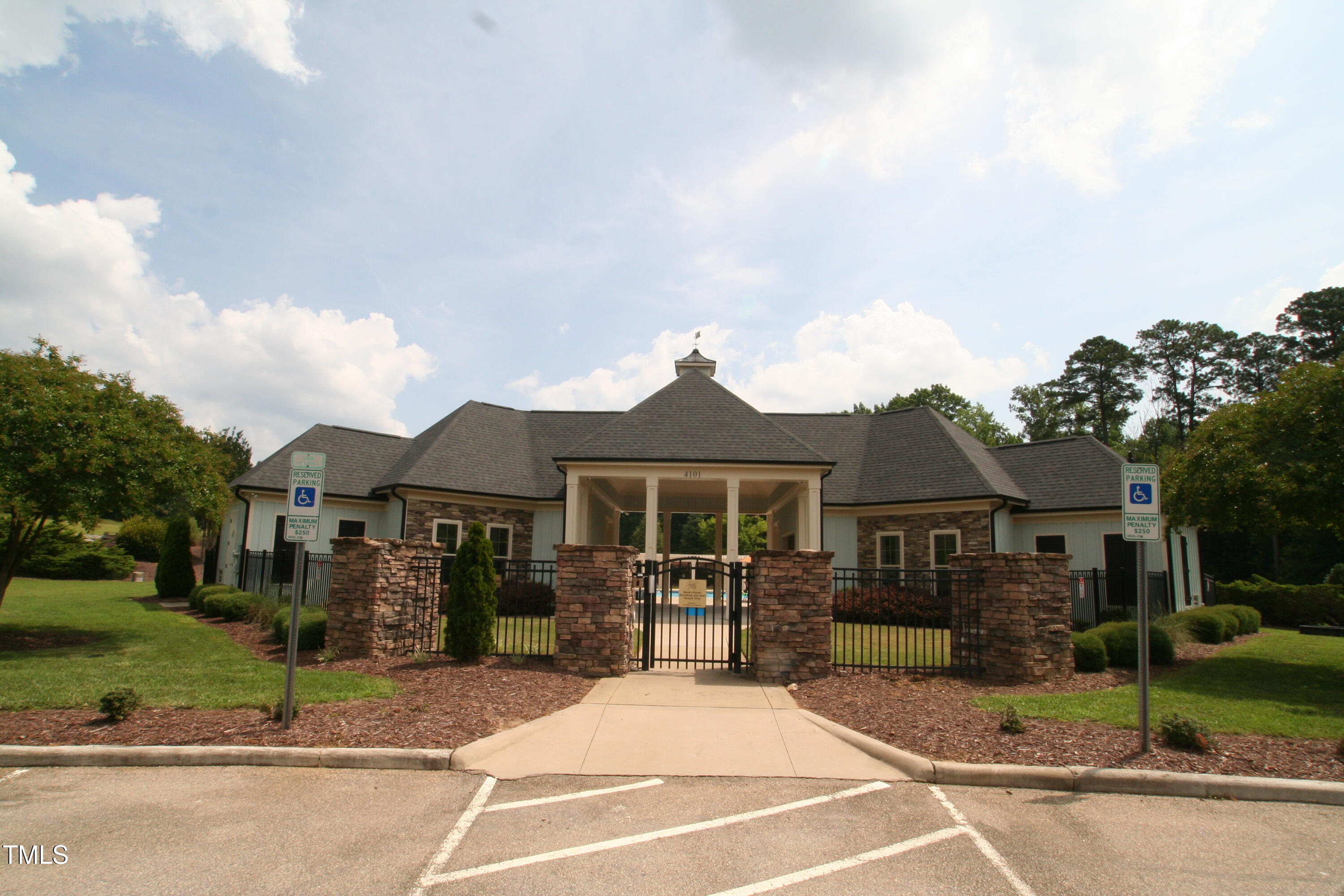 4104 Bankshire Lane