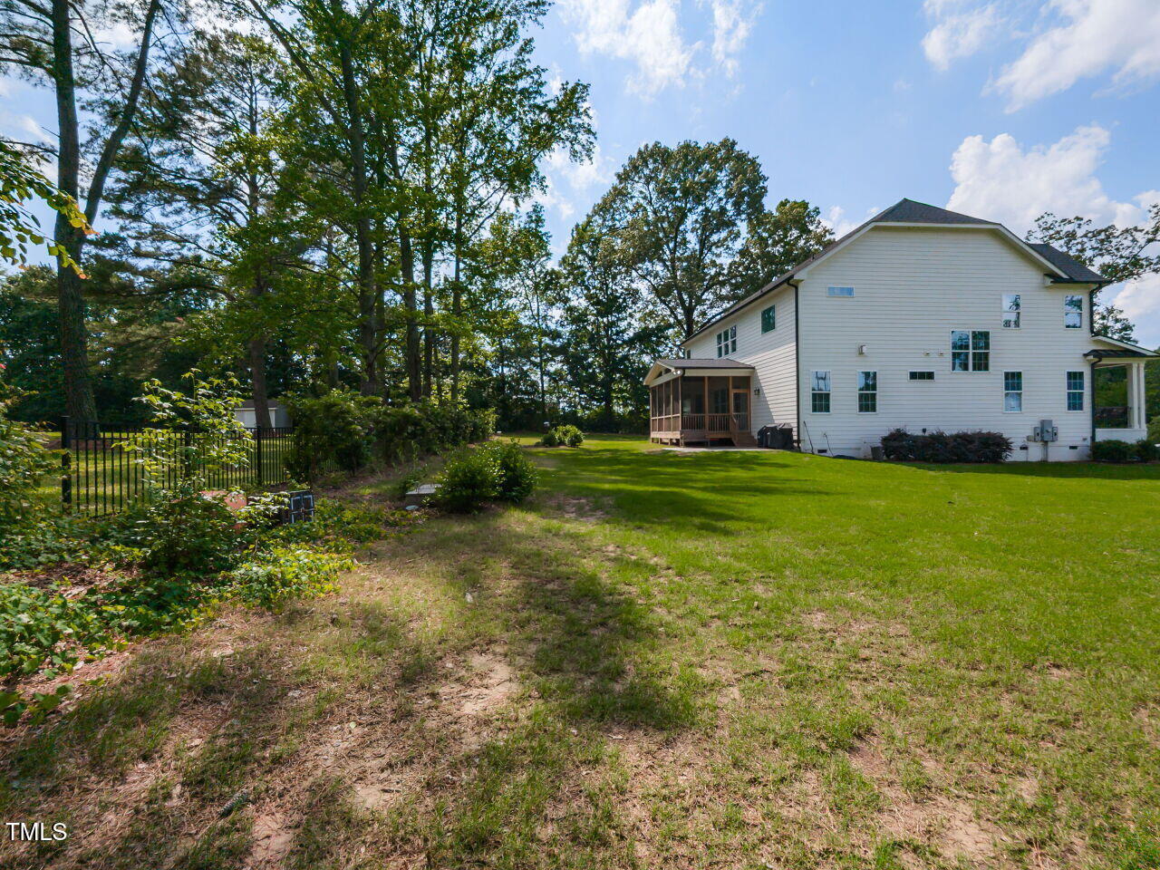 4104 Bankshire Lane