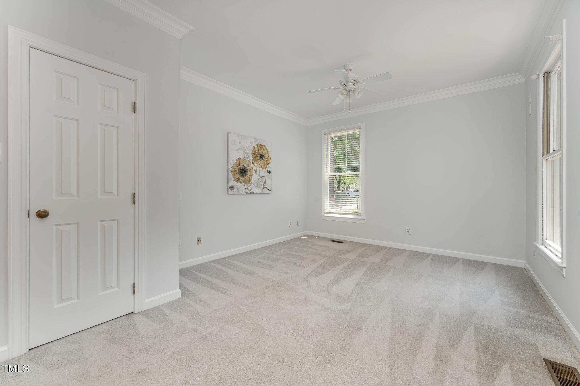 1547 Village Glenn Drive