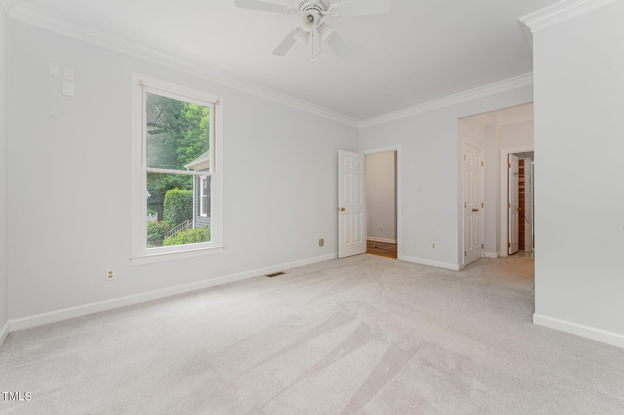 1547 Village Glenn Drive