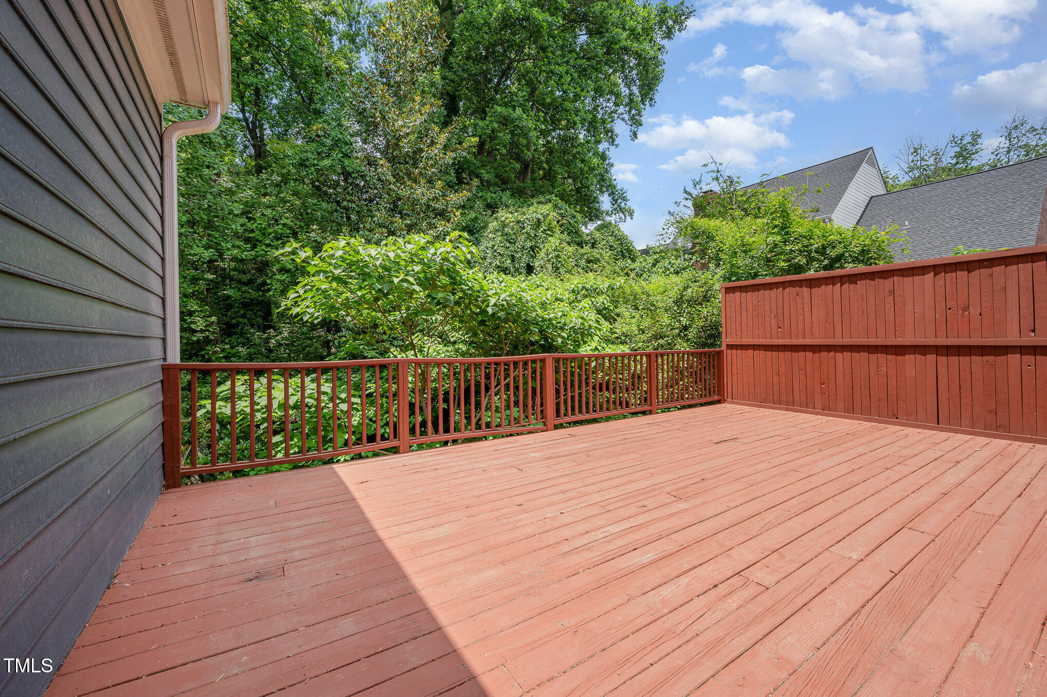 1547 Village Glenn Drive
