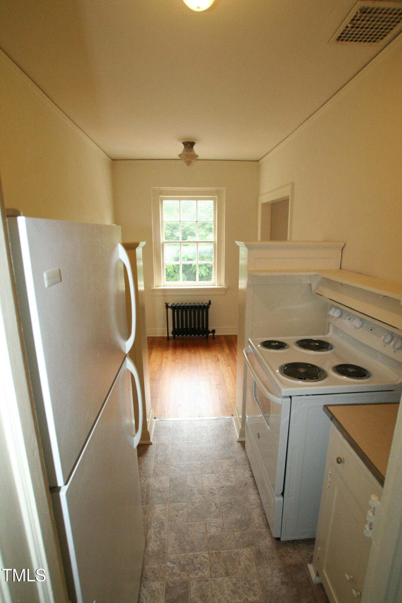 2402 Clark Avenue # 5