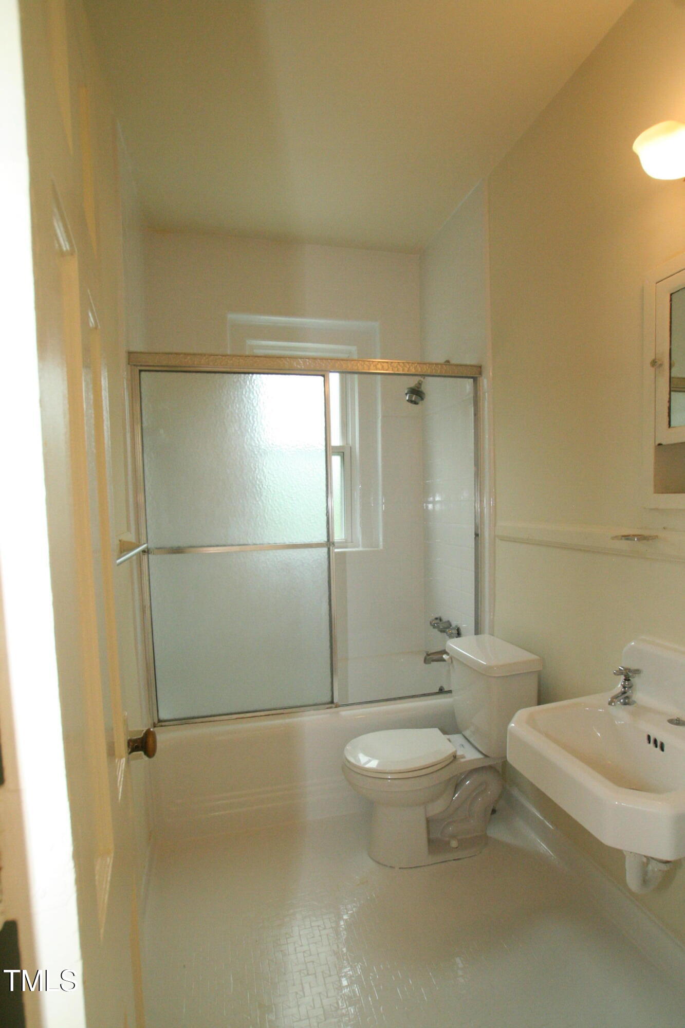 2402 Clark Avenue # 5