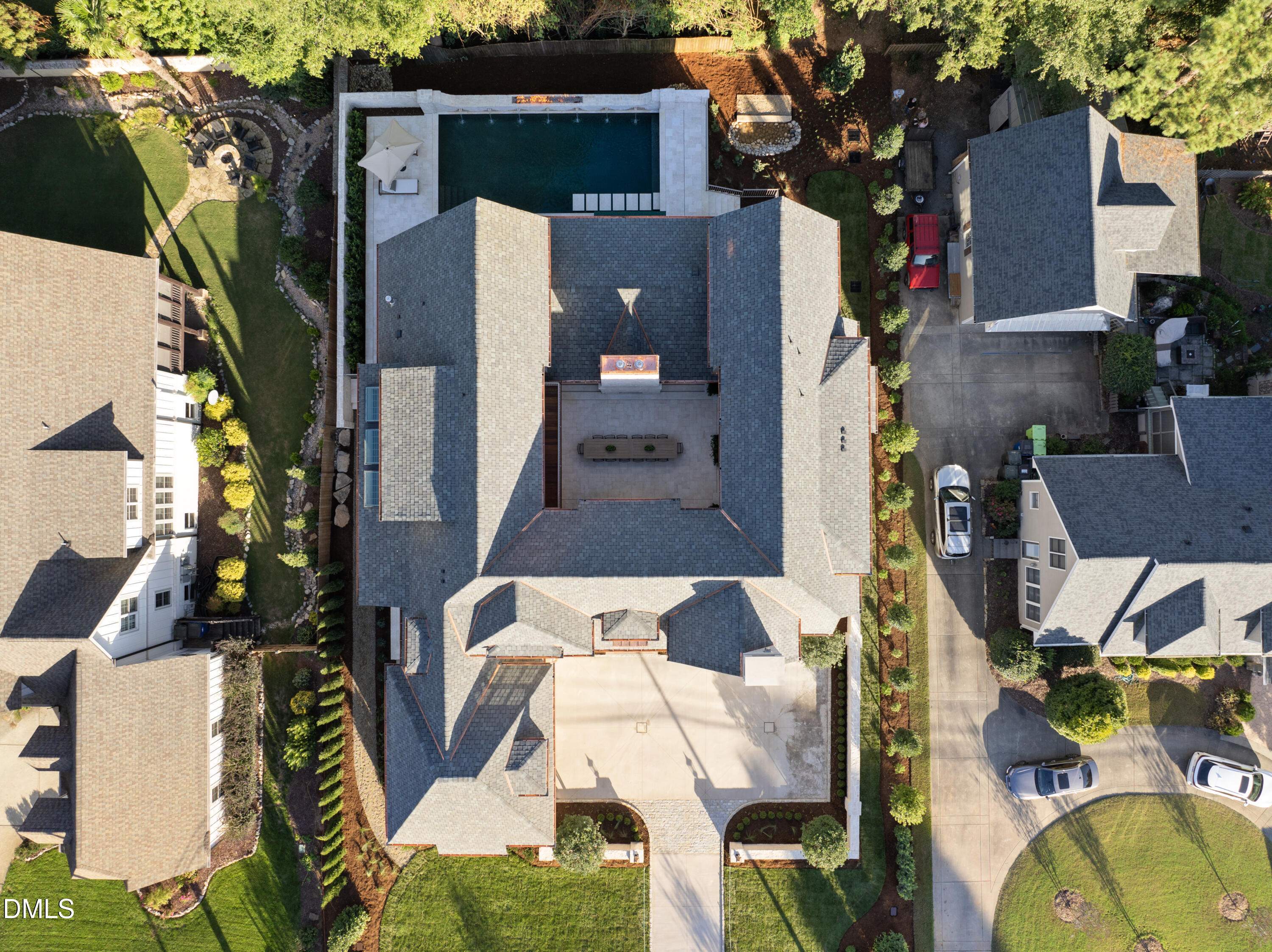 2128 Ridge Road