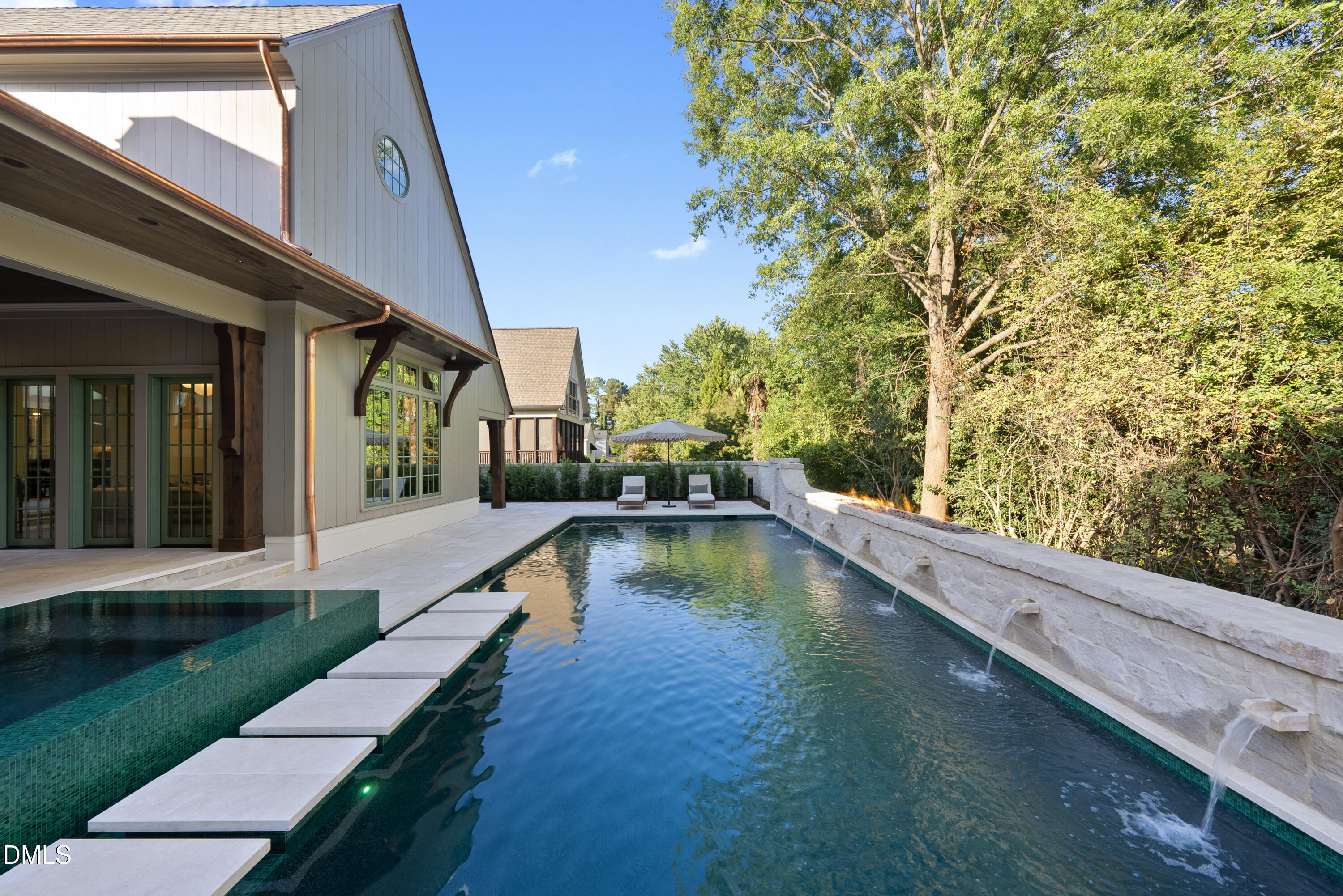 2128 Ridge Road