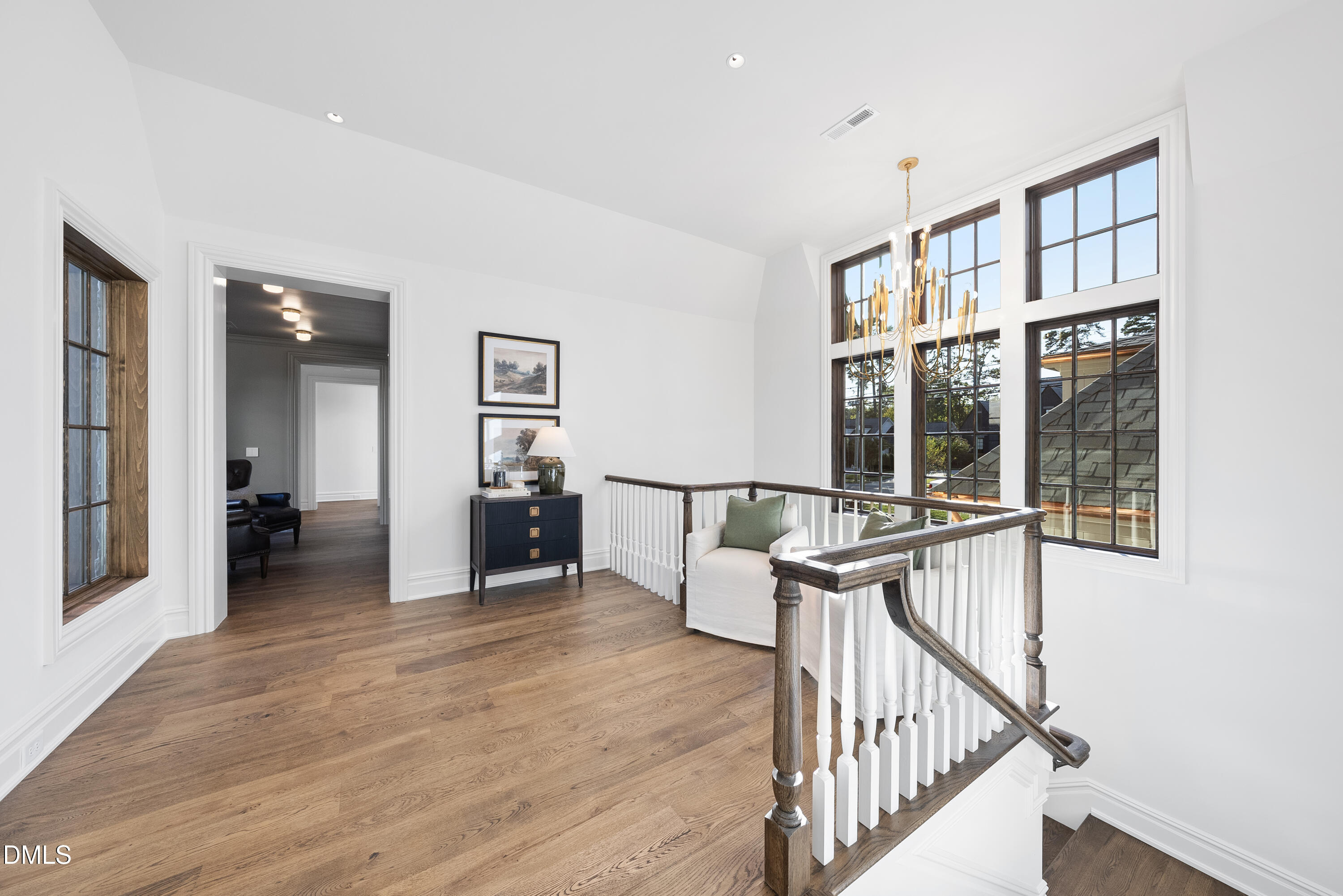 2128 Ridge Road
