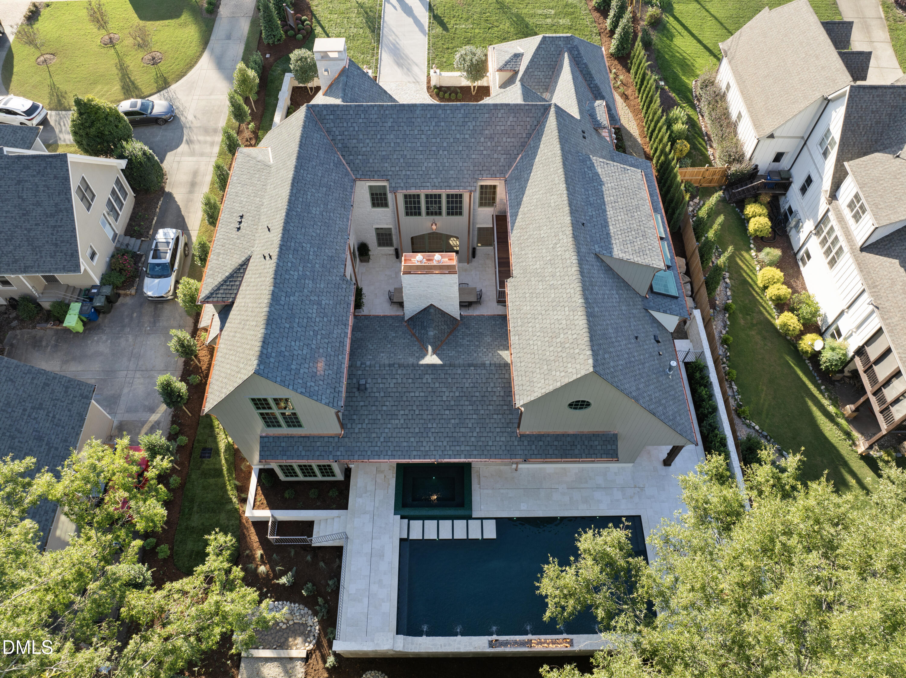2128 Ridge Road