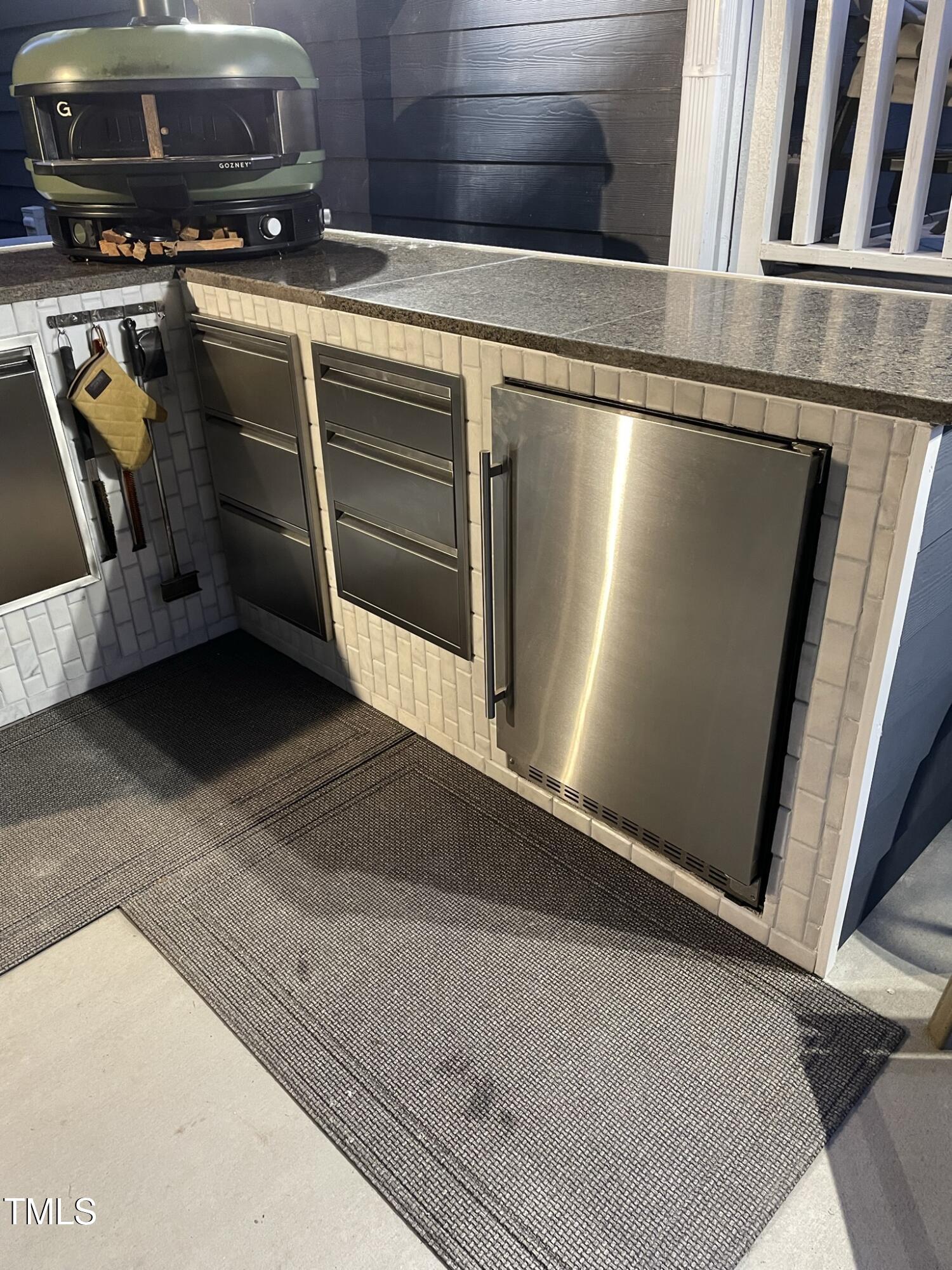 5728 Stuarts Ridge Road