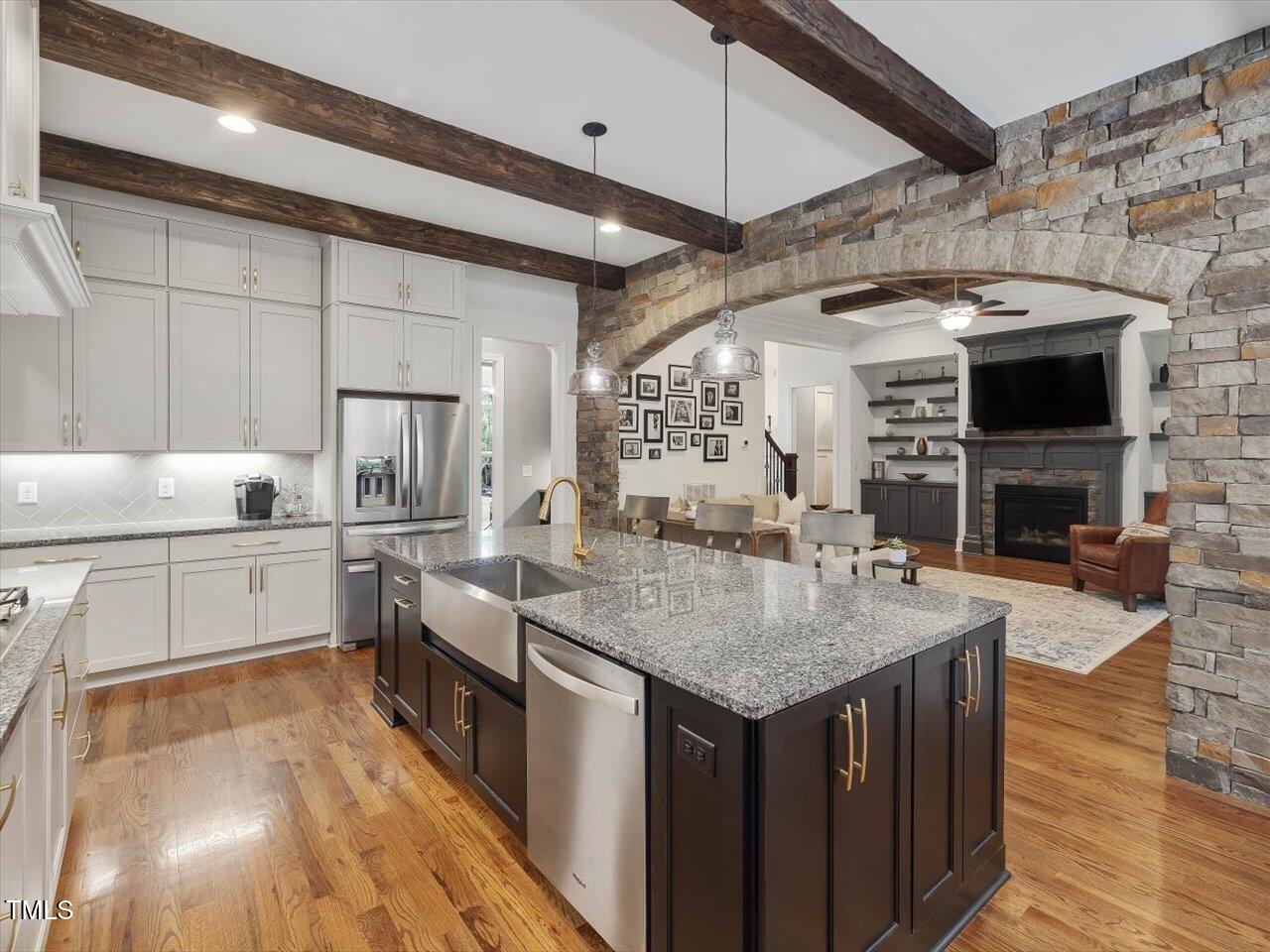 1901 Haley Pines Way