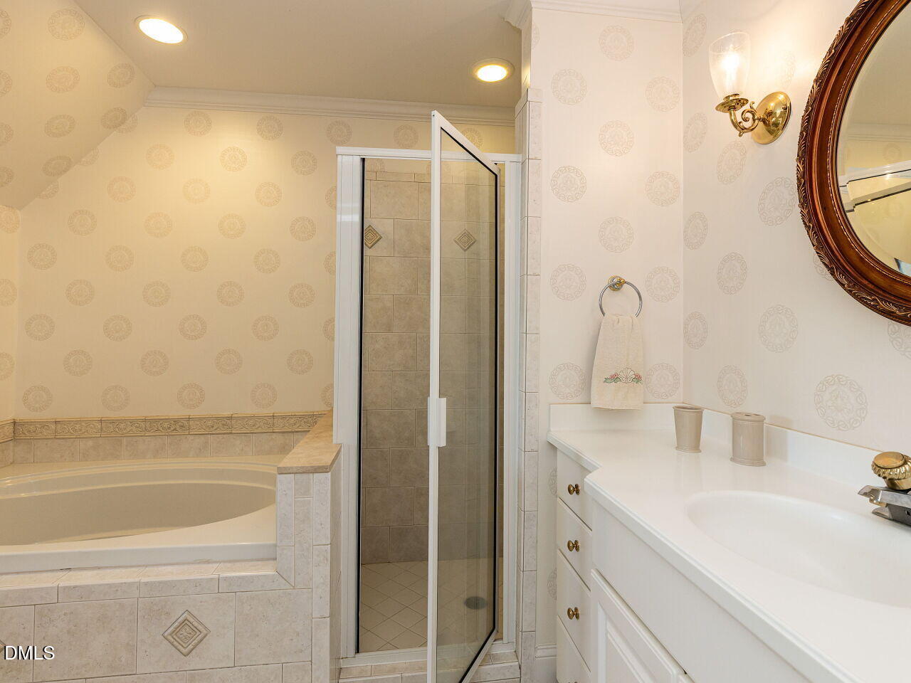 6001 Atkins Farm Court, Raleigh