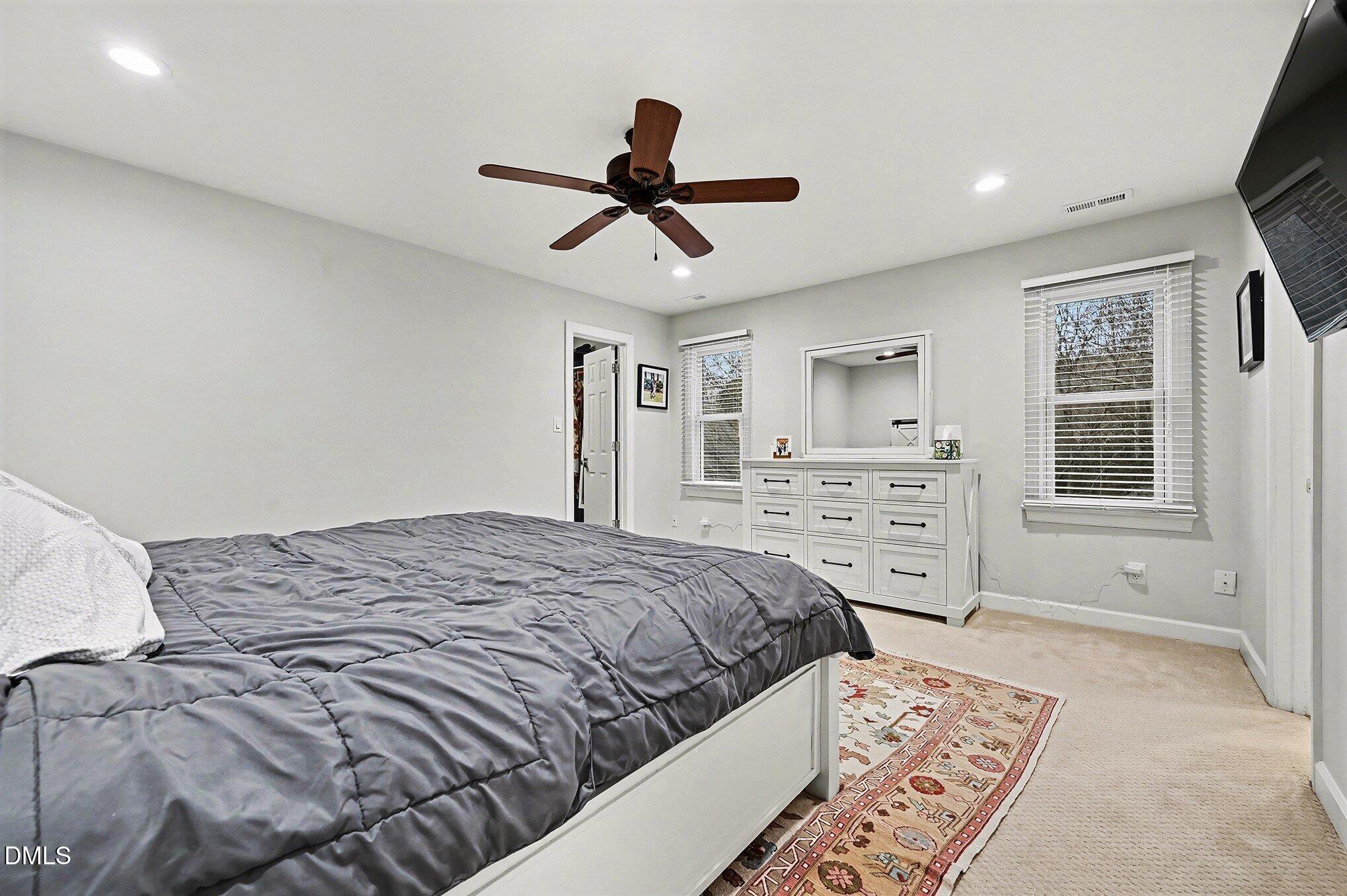 6332 Bayswater Trail