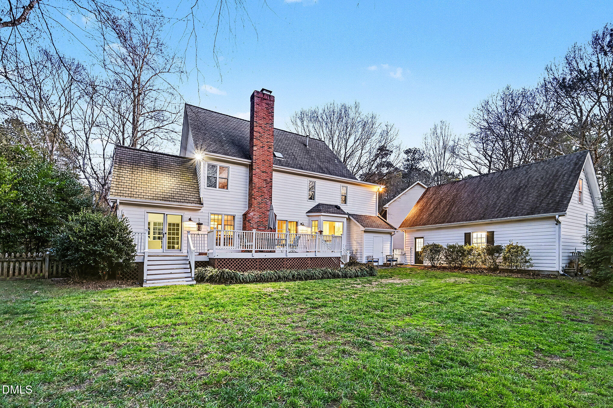 6332 Bayswater Trail