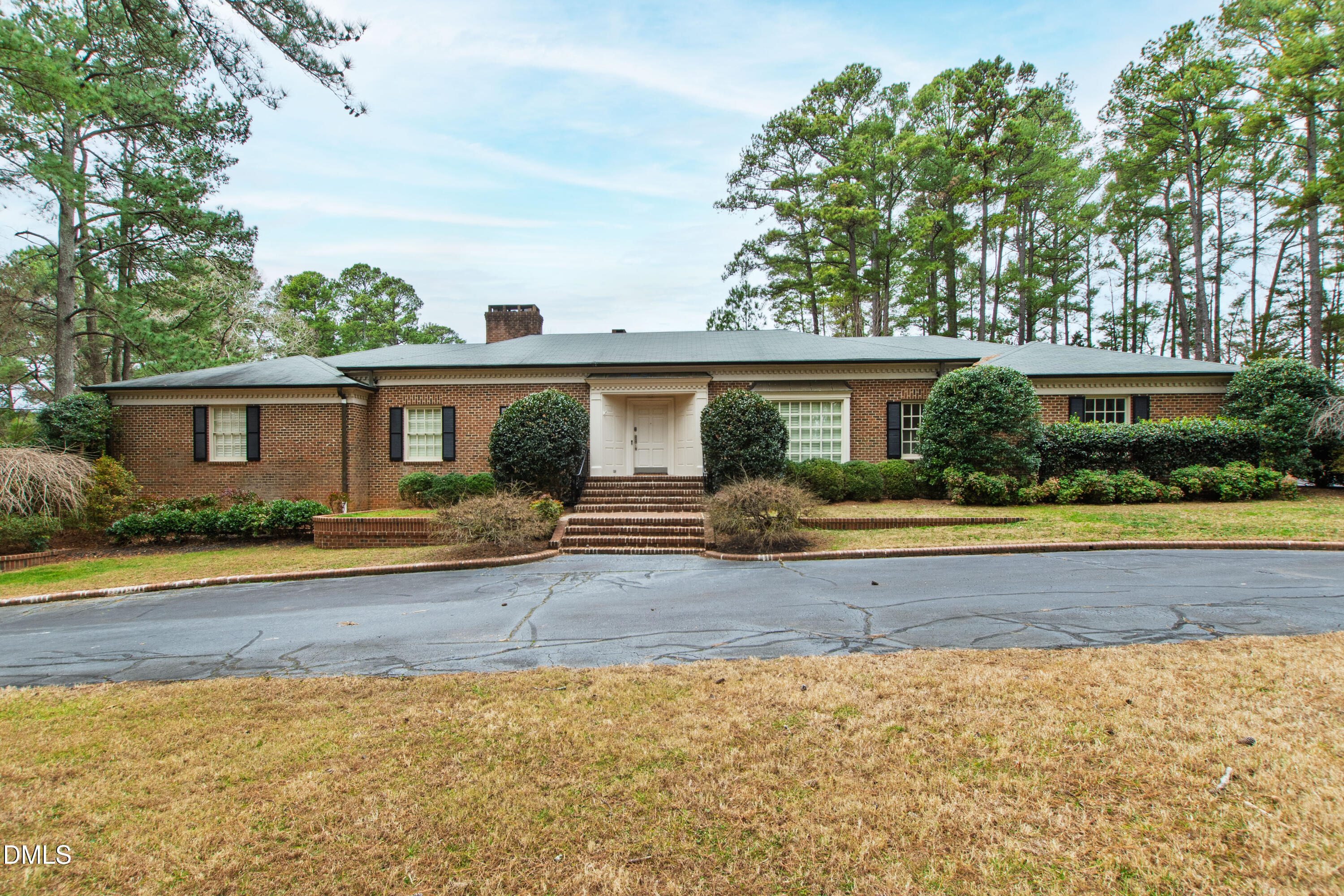 5515 Lambshire Drive