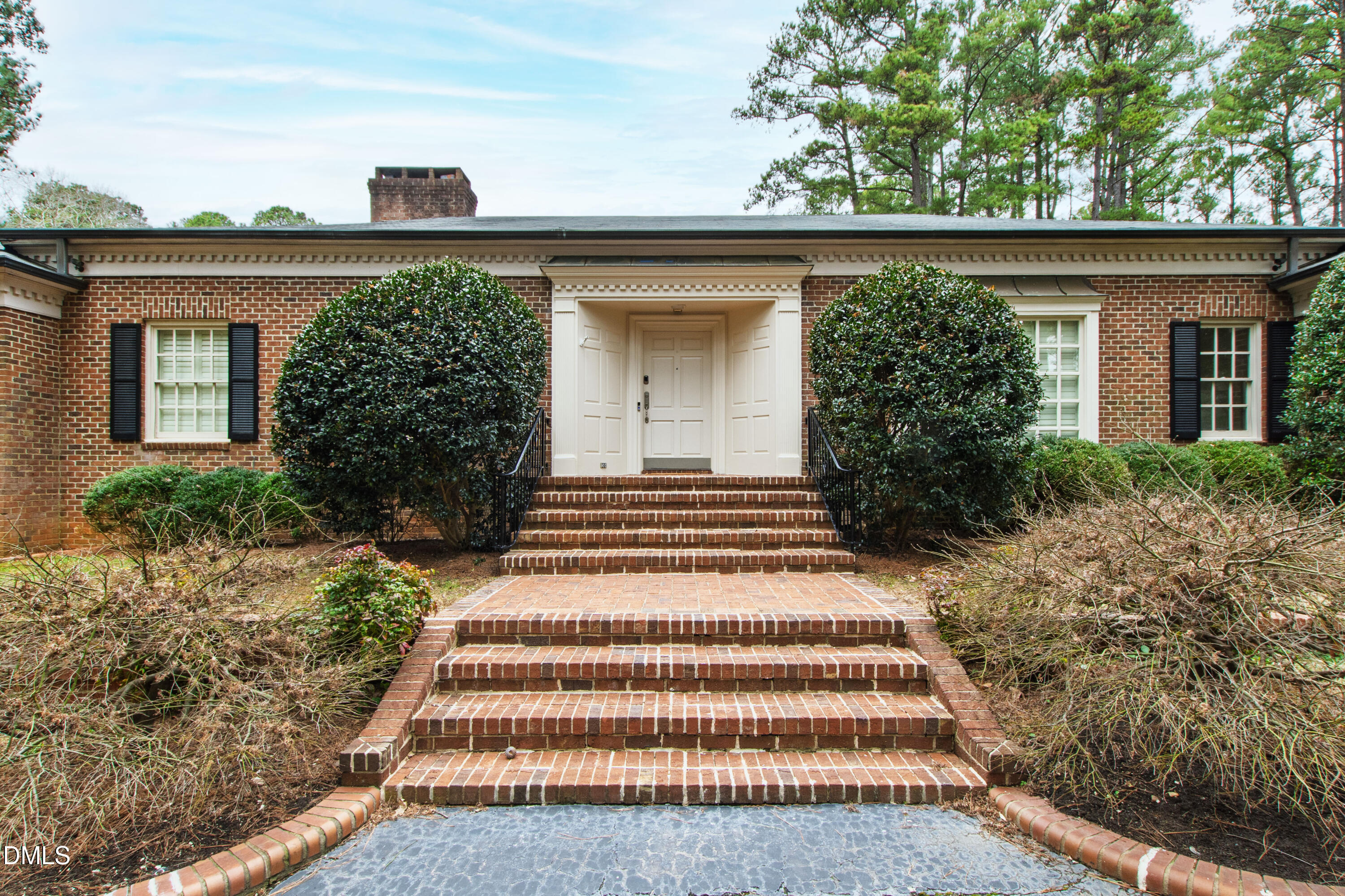 5515 Lambshire Drive