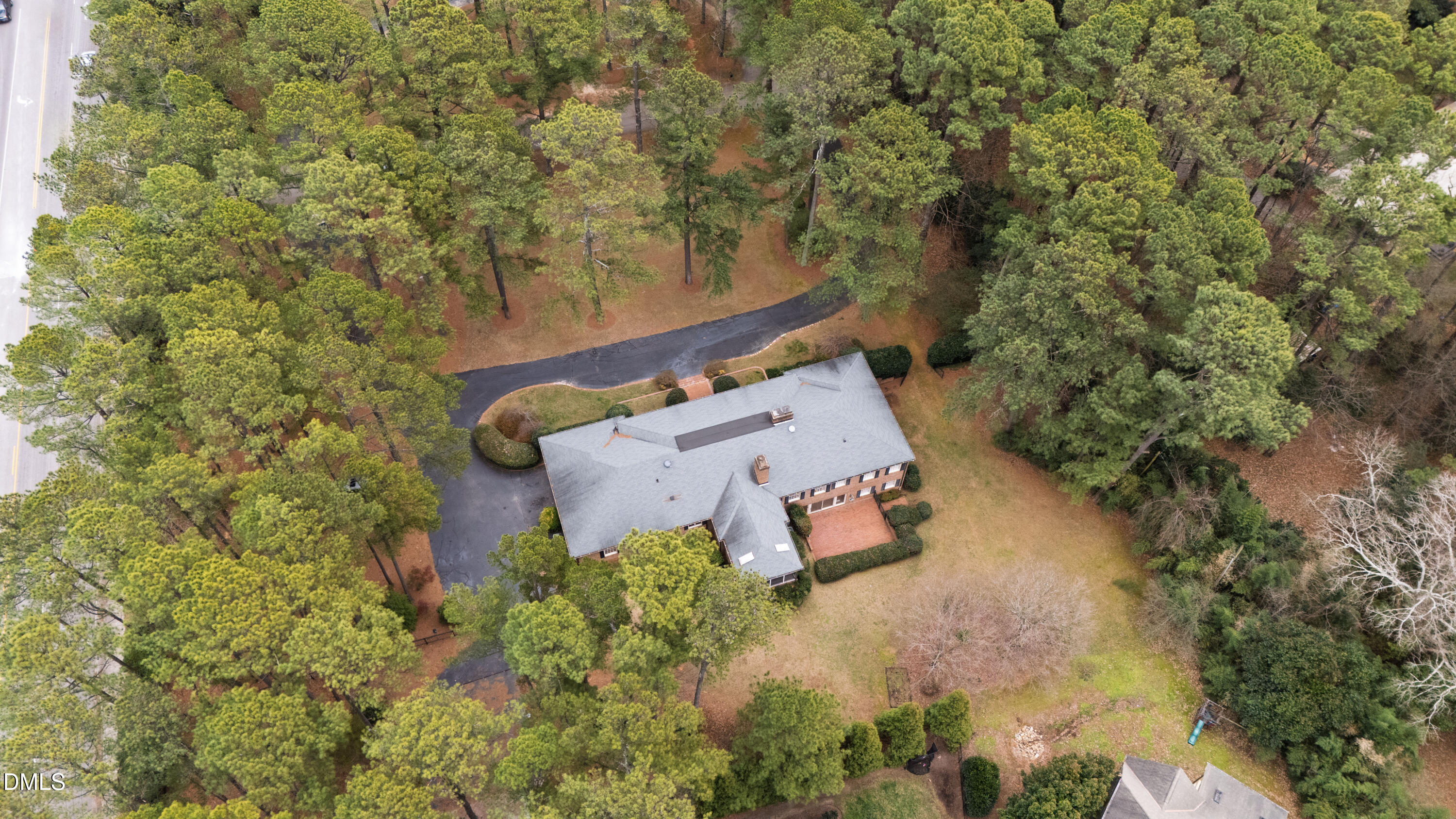 5515 Lambshire Drive