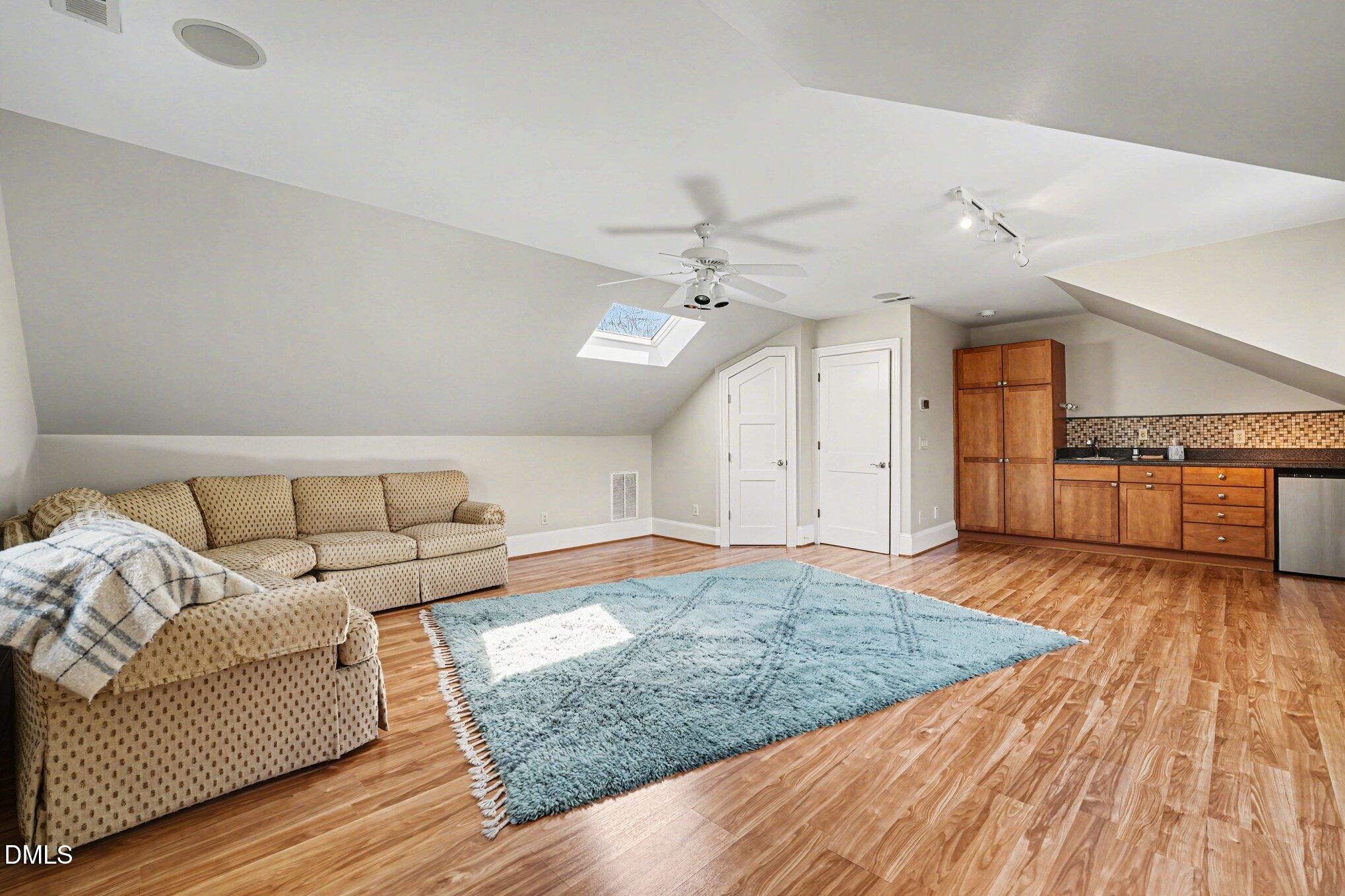 3207 Sussex Road