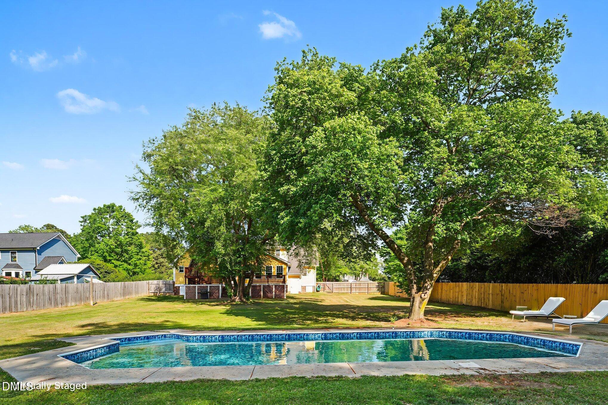 4820 Frankie Road