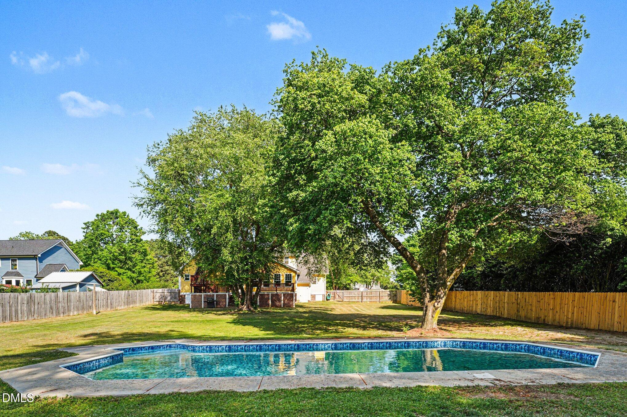 4820 Frankie Road