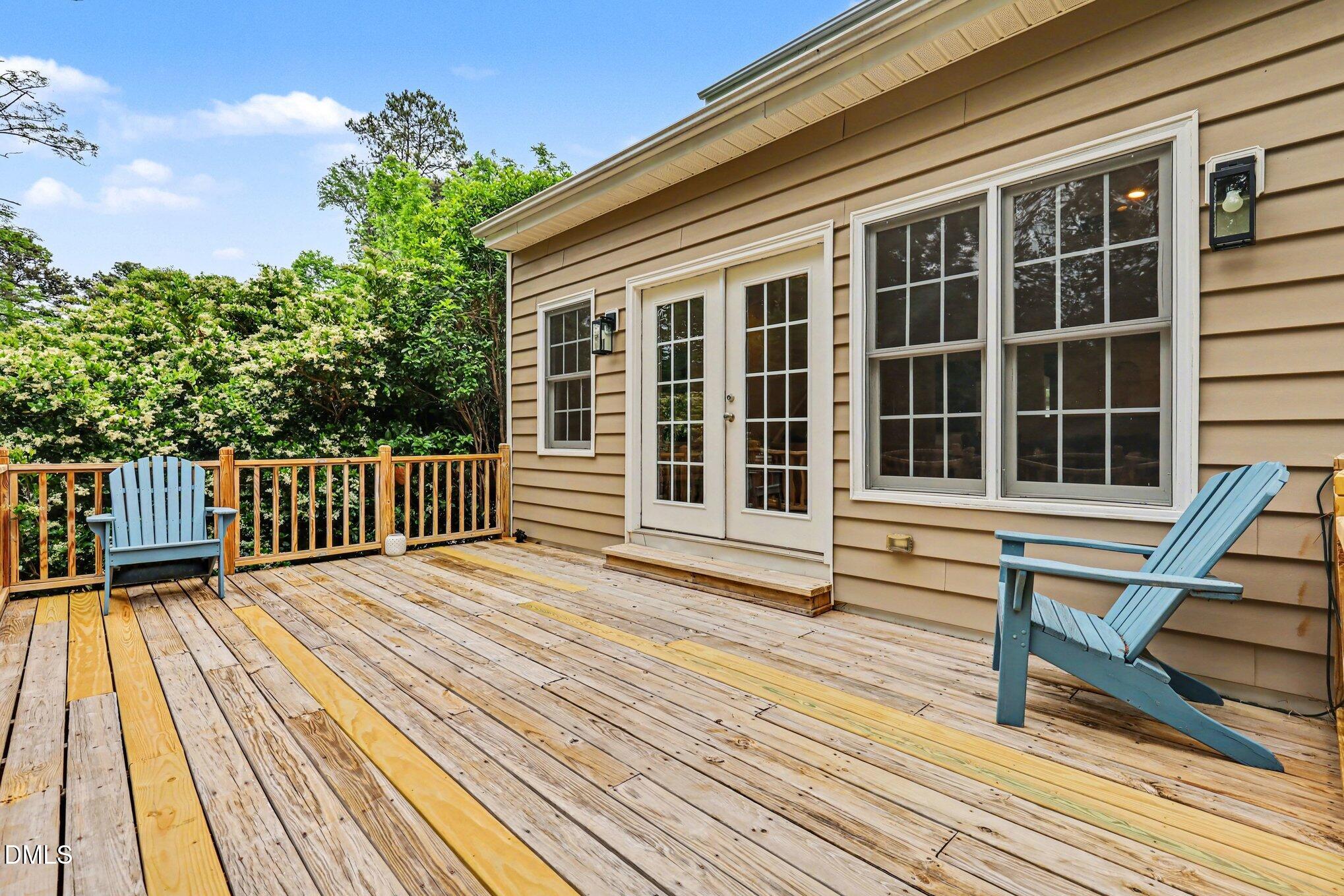2700 Wayland Drive