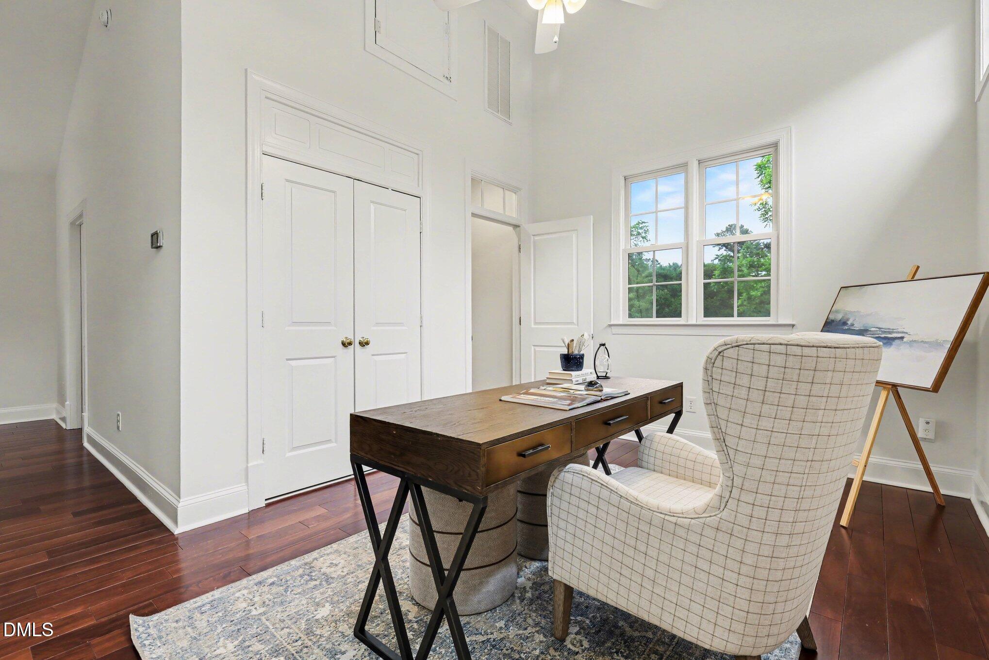 2700 Wayland Drive