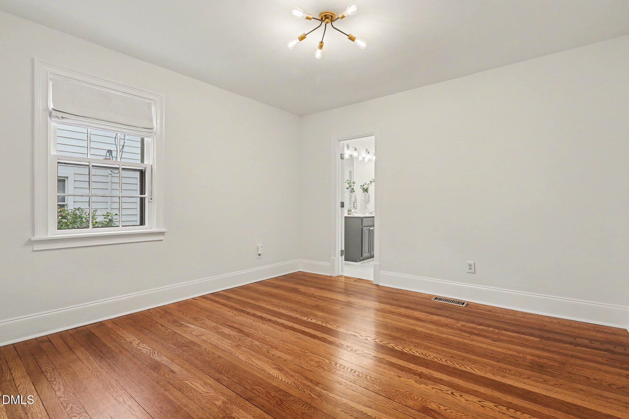 2700 Wayland Drive