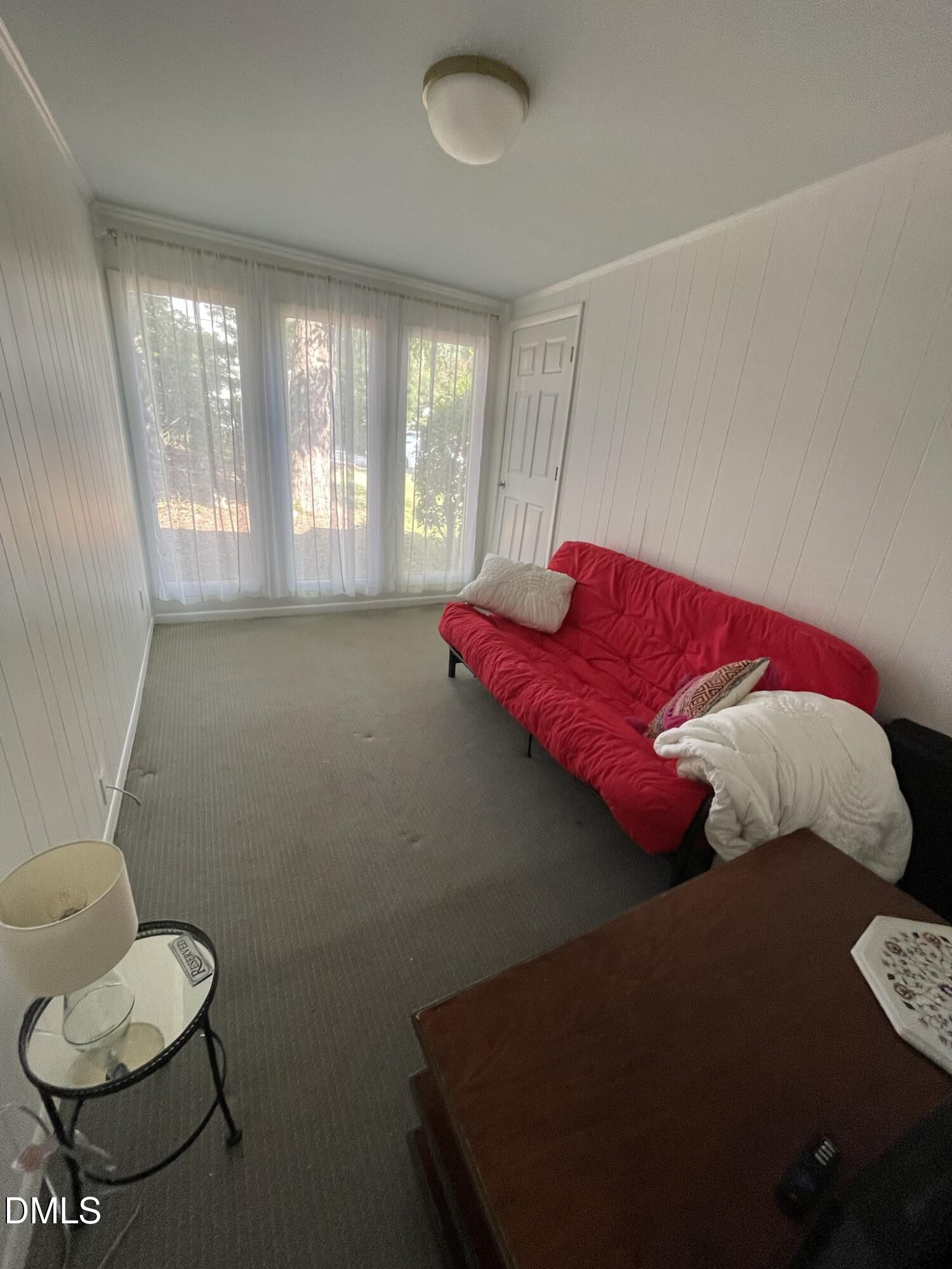 1009 Canterbury Road