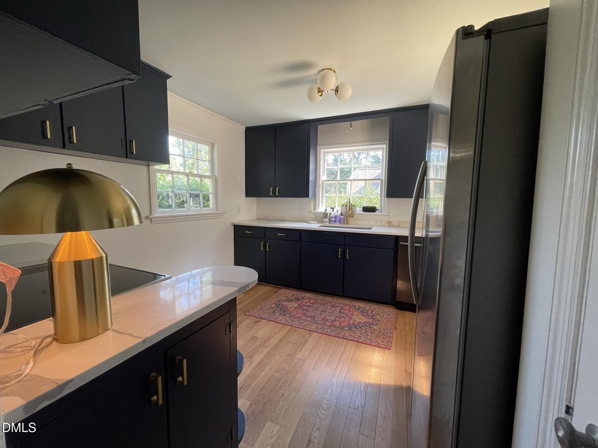 1009 Canterbury Road