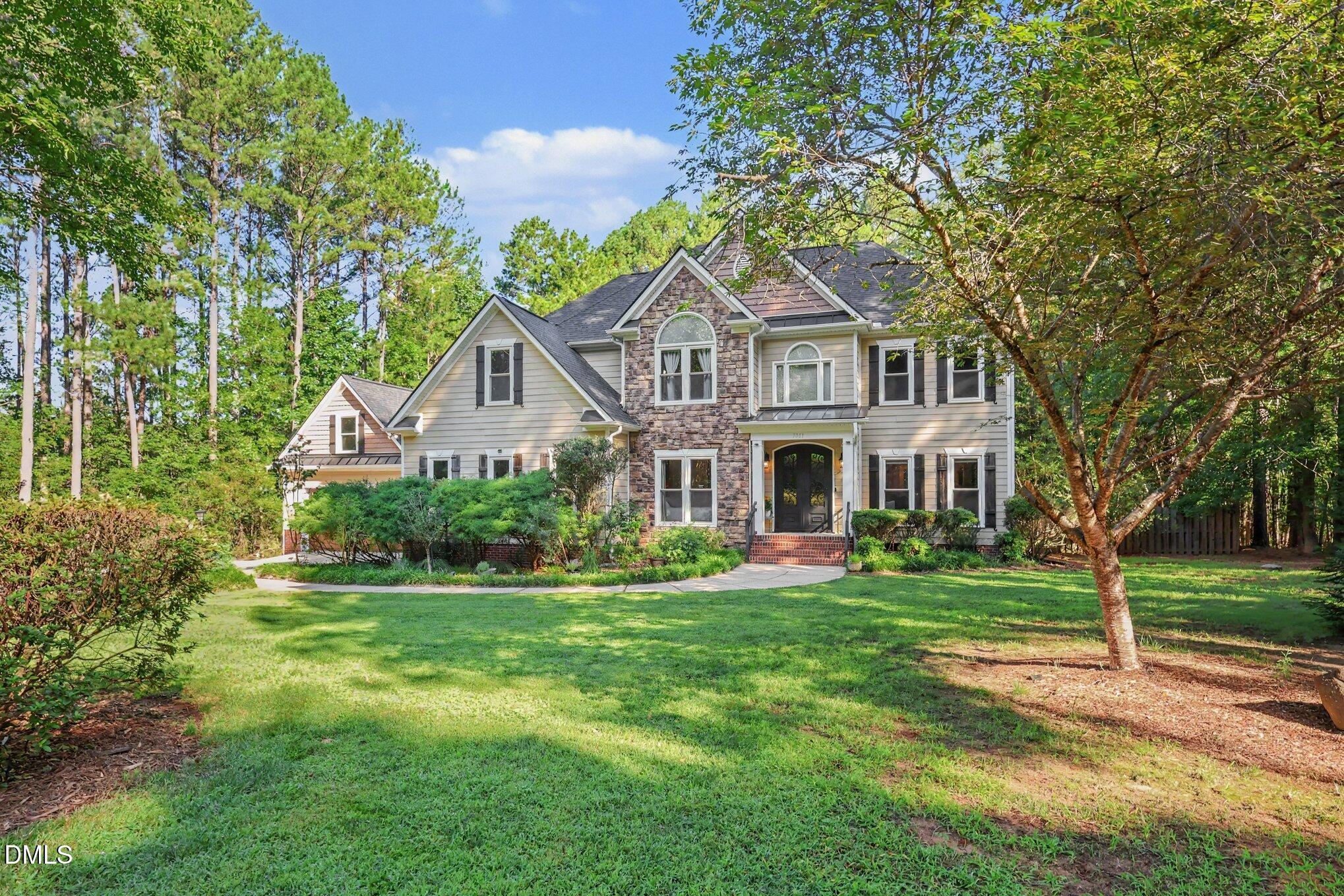 7001 Shady Glen Lane