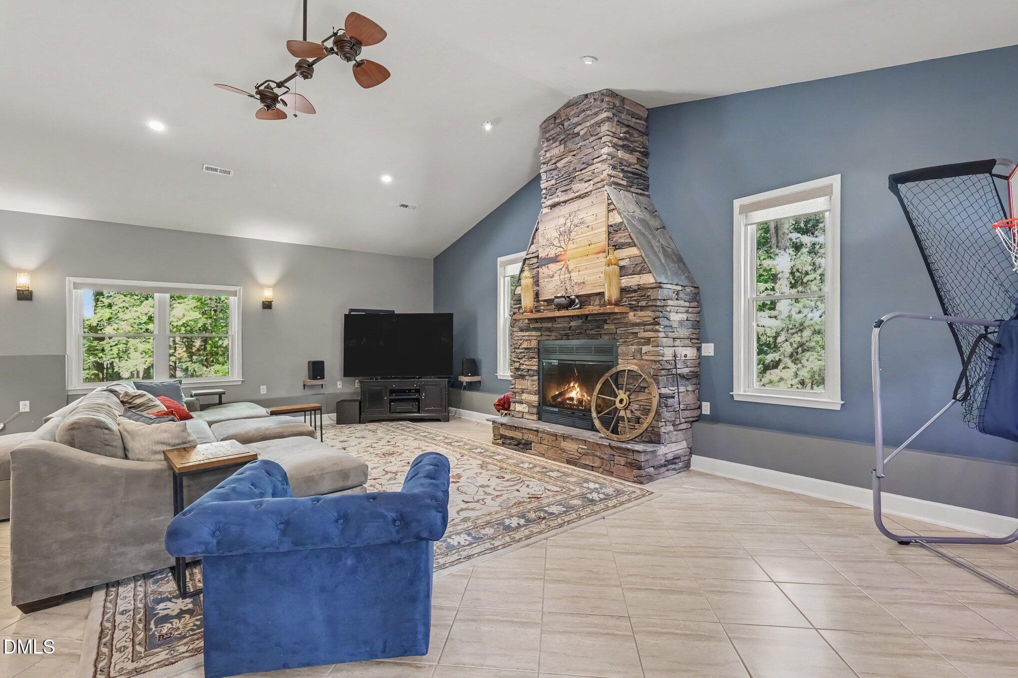 7001 Shady Glen Lane