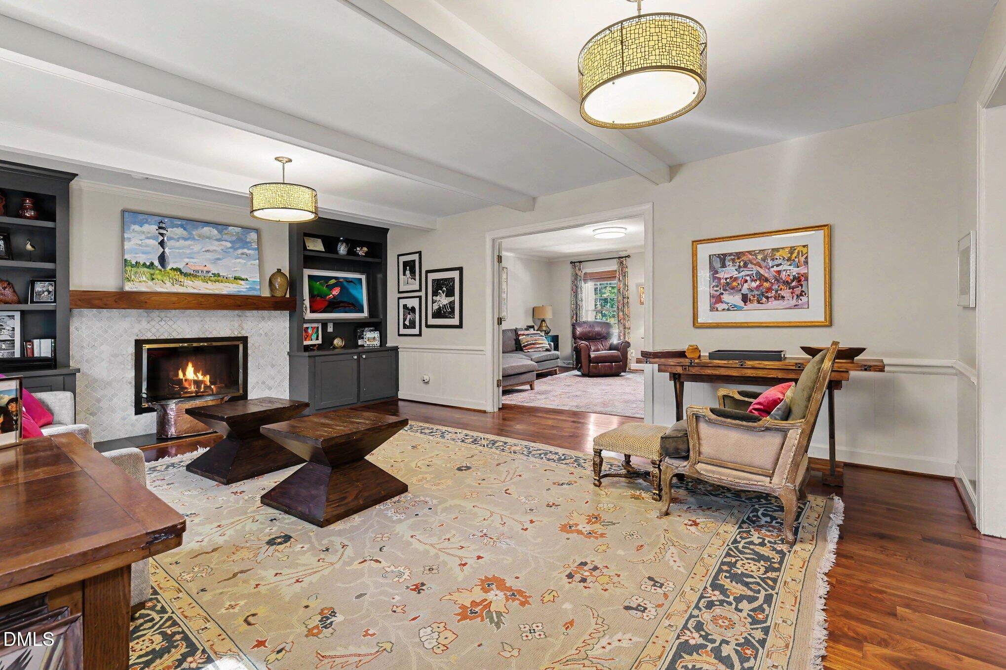 5921 Valley Estates Drive
