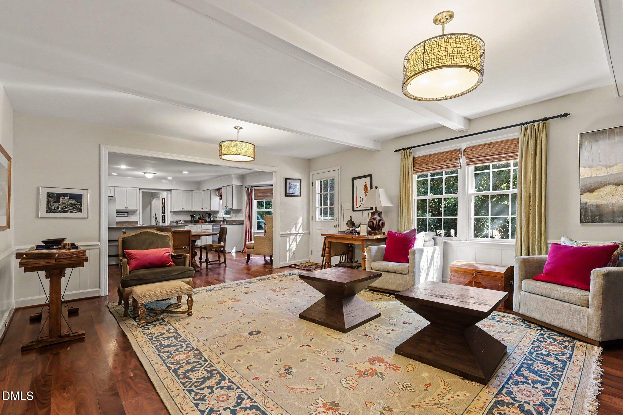5921 Valley Estates Drive
