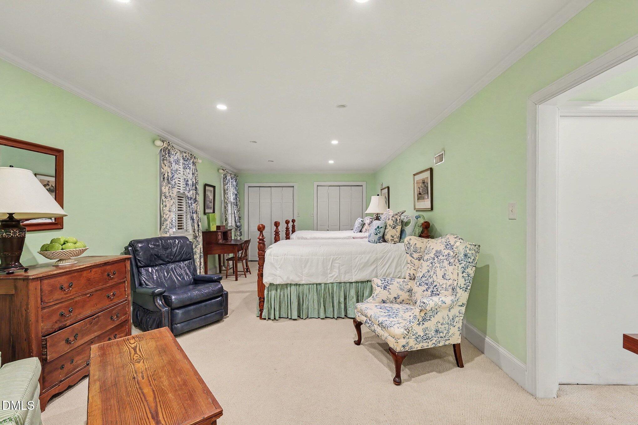 934 Blenheim Drive