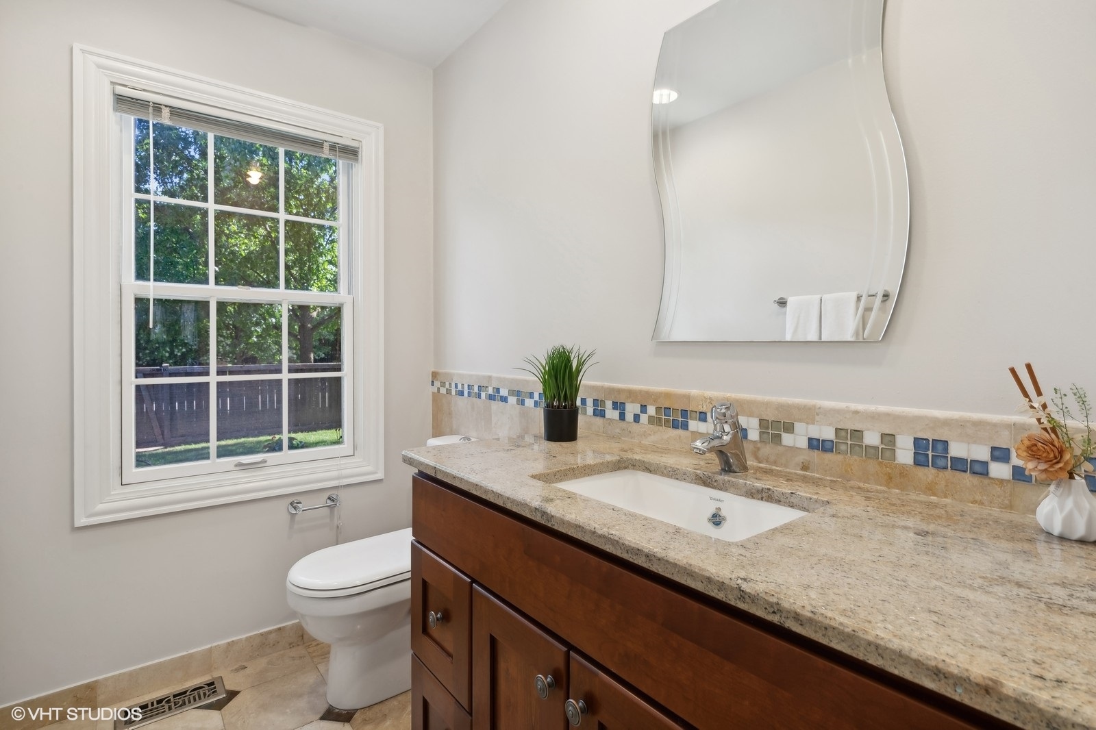 2843 Farmington Road