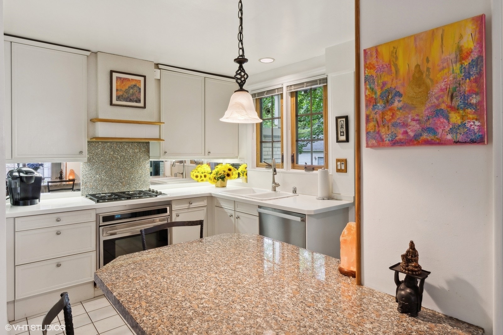 6153 N Leader Avenue